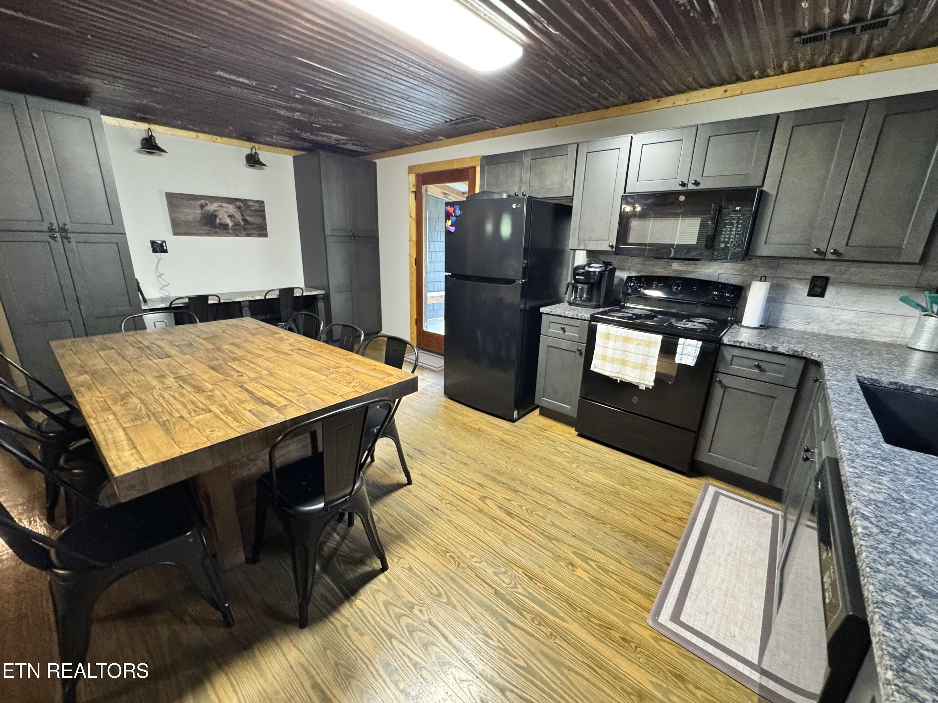 1176&1186 Shea Road Huntsville TN 37756