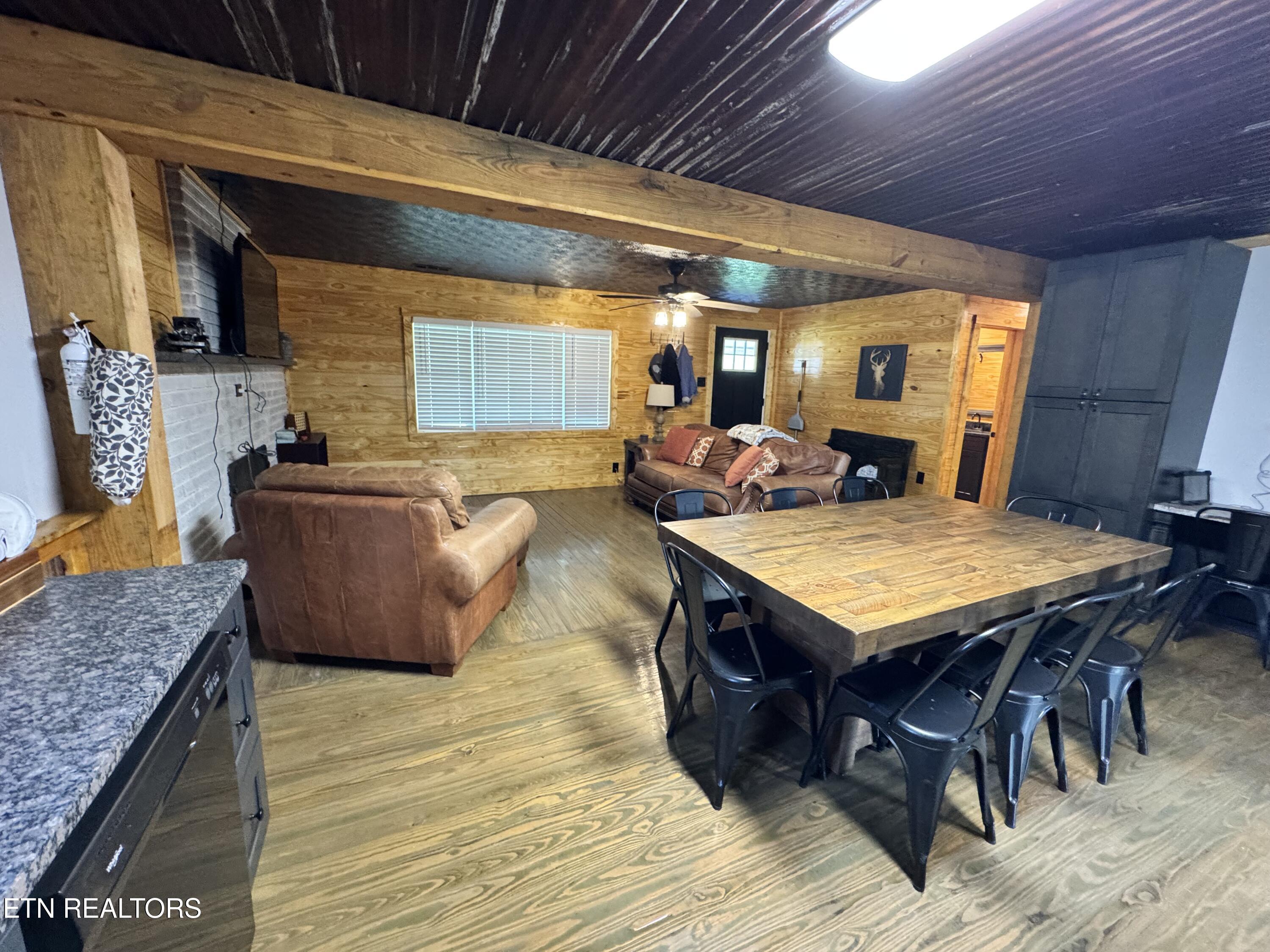 1176&1186 Shea Road Huntsville TN 37756