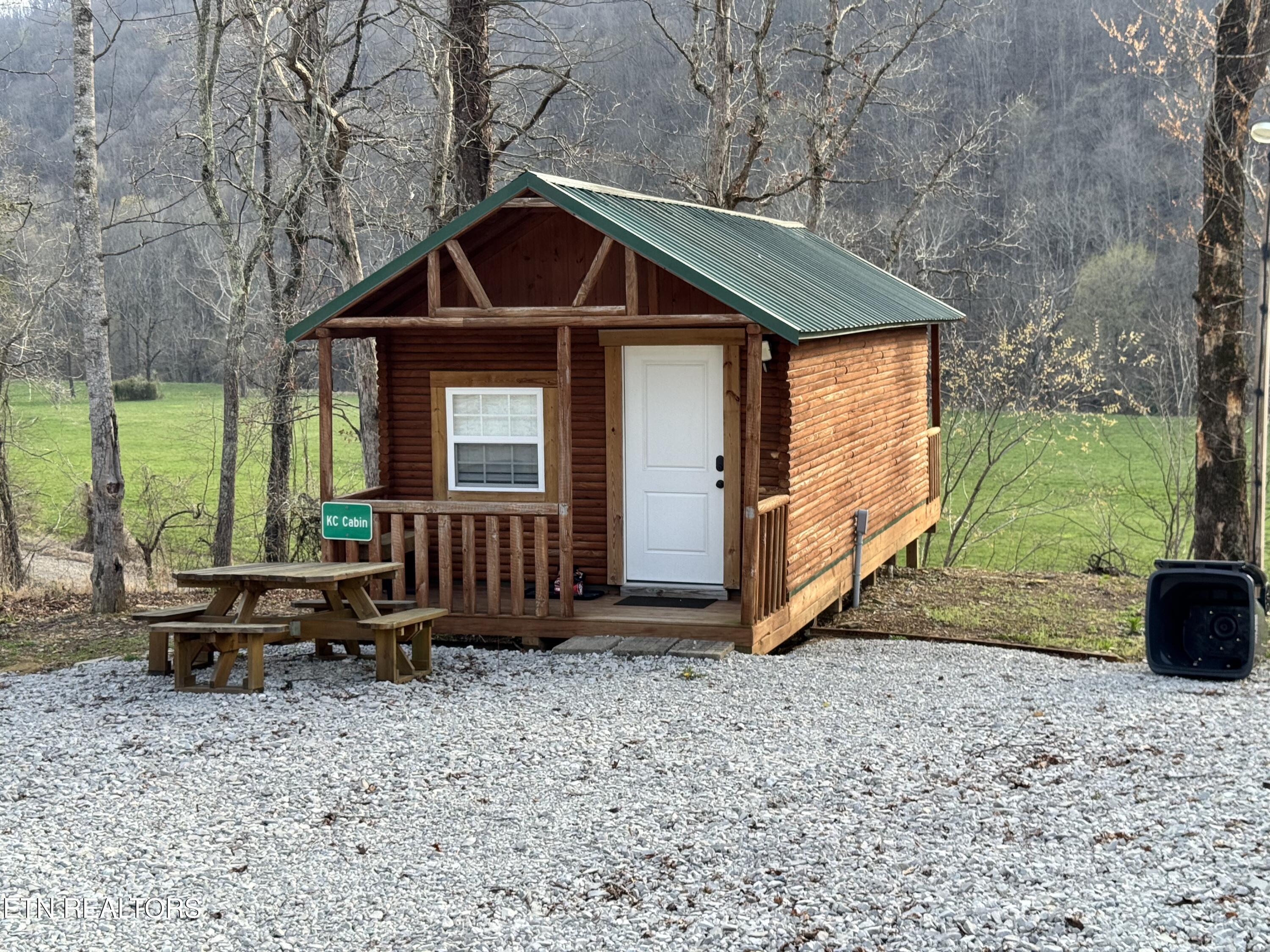 1176&1186 Shea Road Huntsville TN 37756