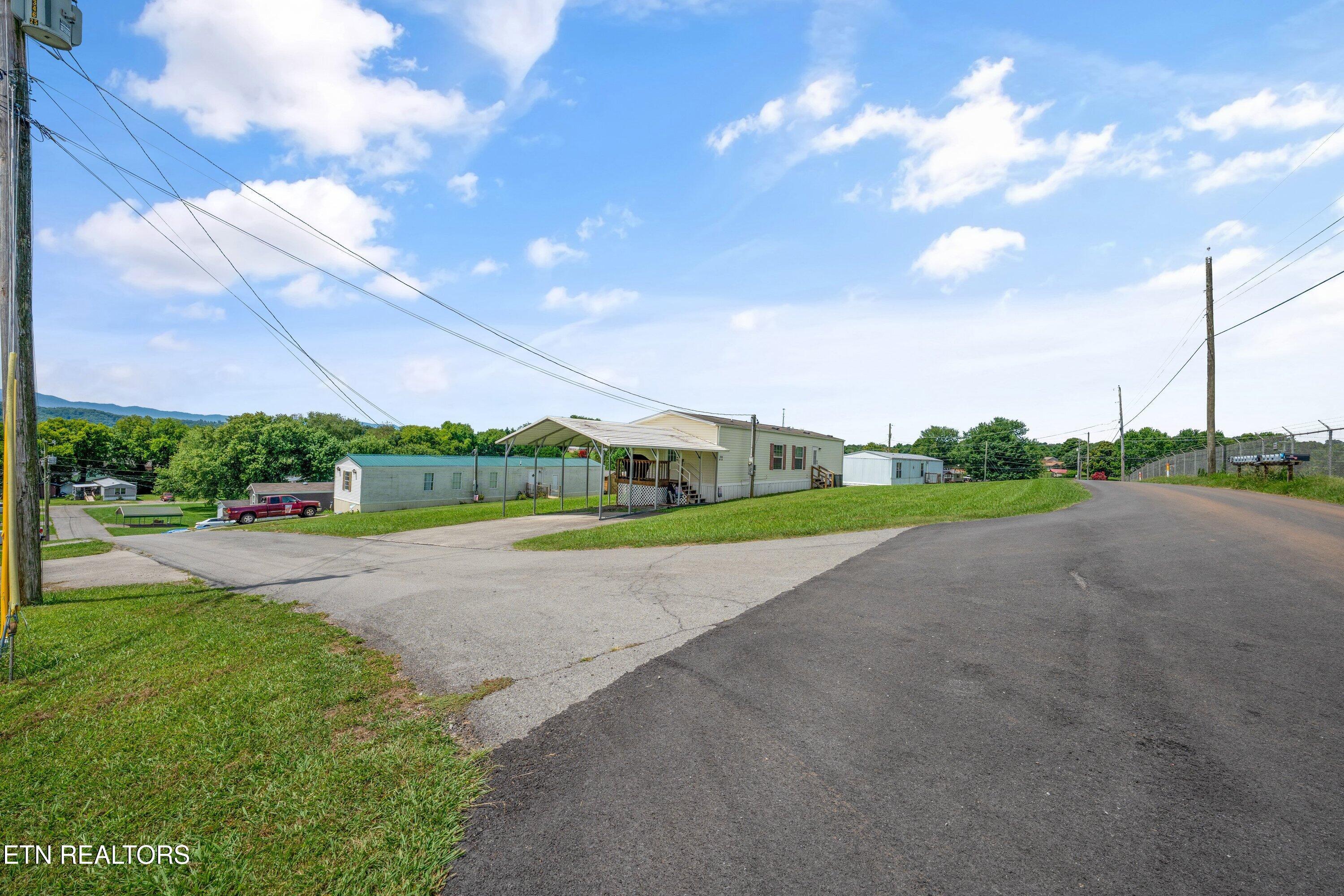 2330 Maxwell Lane Sevierville TN 37876