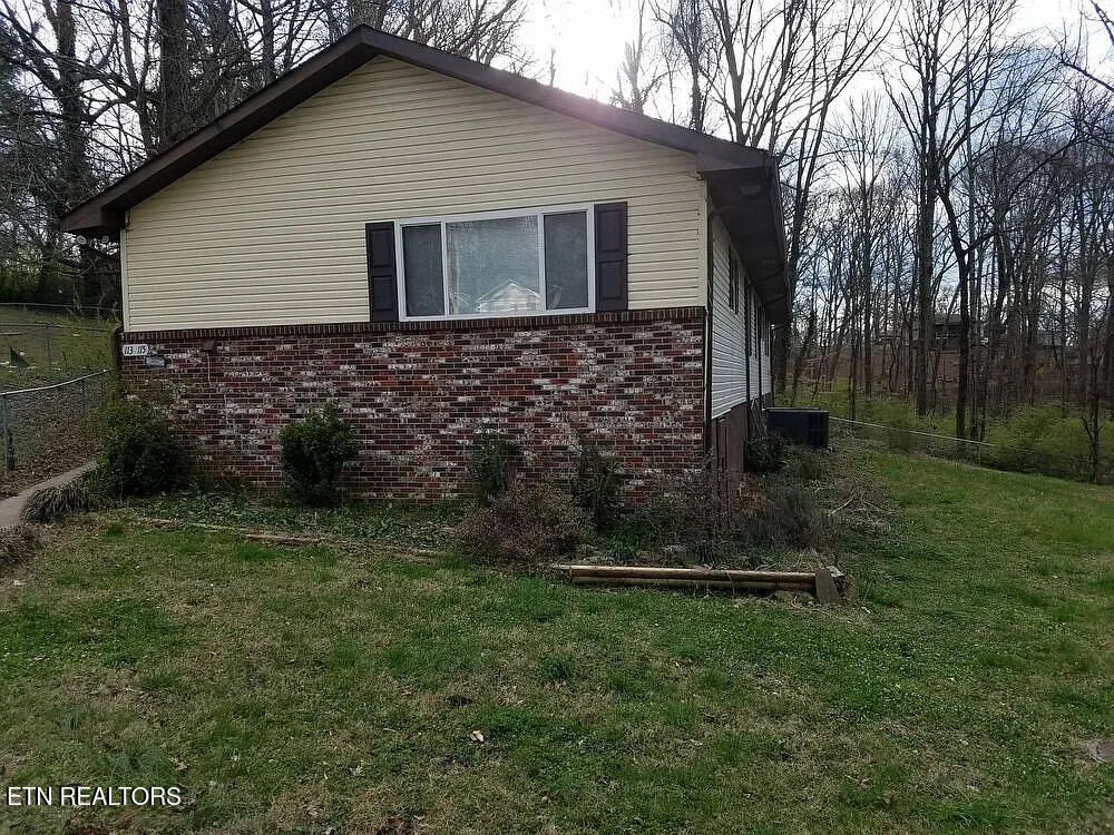 113/115 Walsh Lane Oak Ridge TN 37830