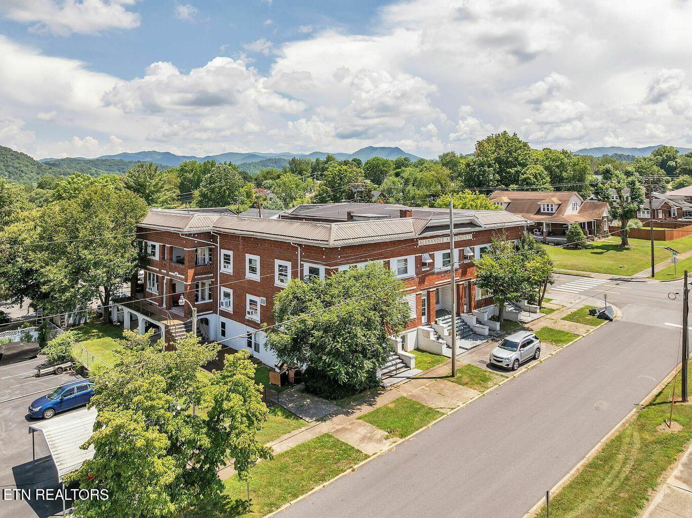 112 S Watauga Avenue Elizabethton TN 37643