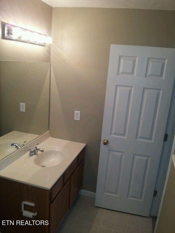 1234 Park Hill Knoxville TN 37909