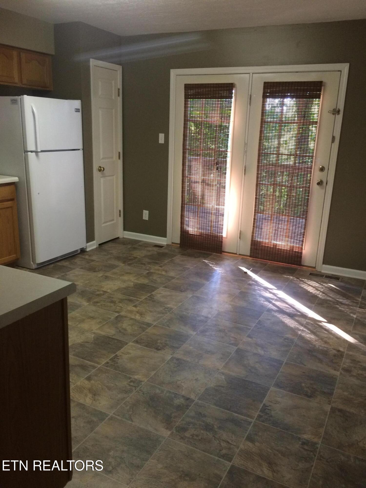 1234 Park Hill Knoxville TN 37909