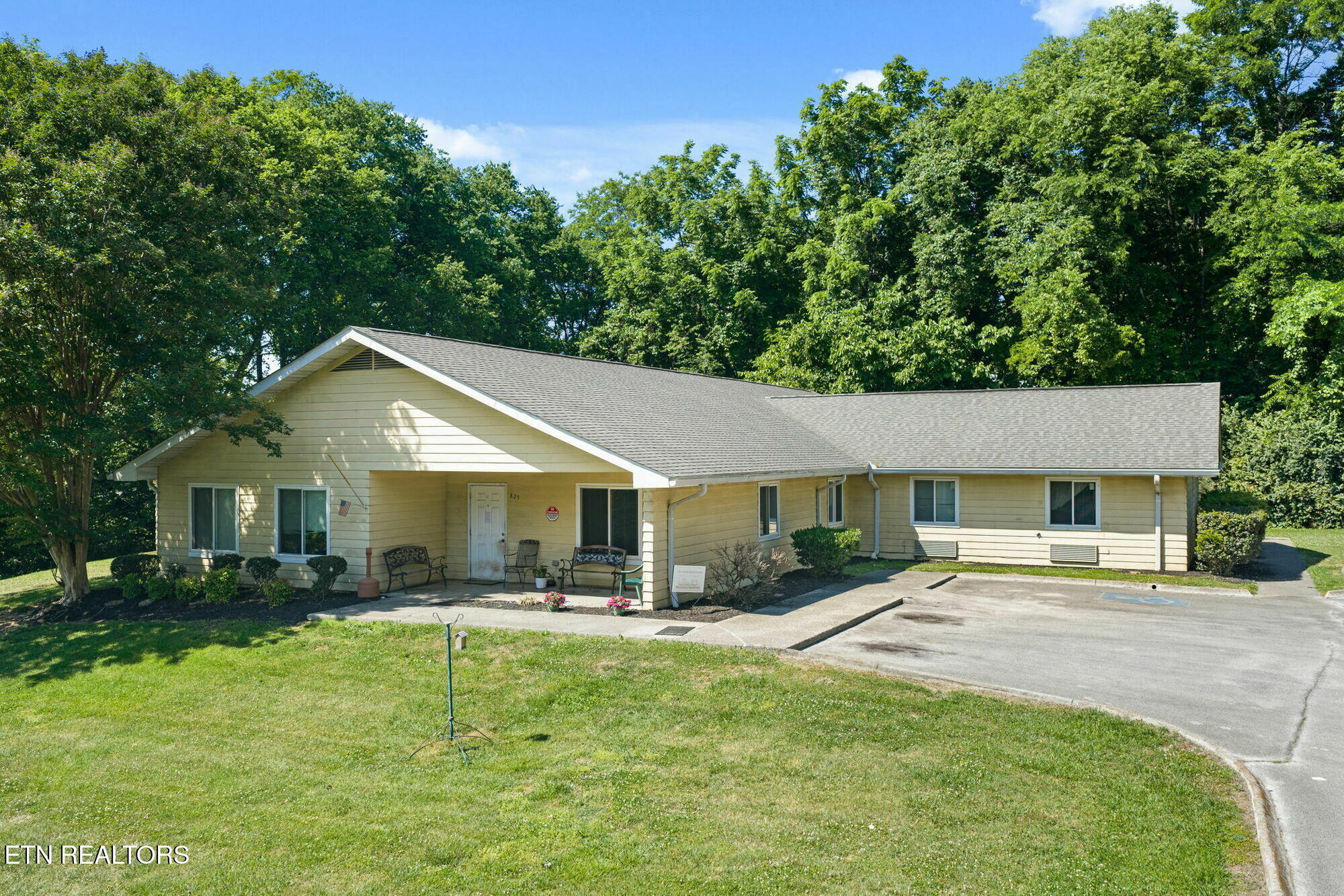 825 Donna Street Morristown TN 37814