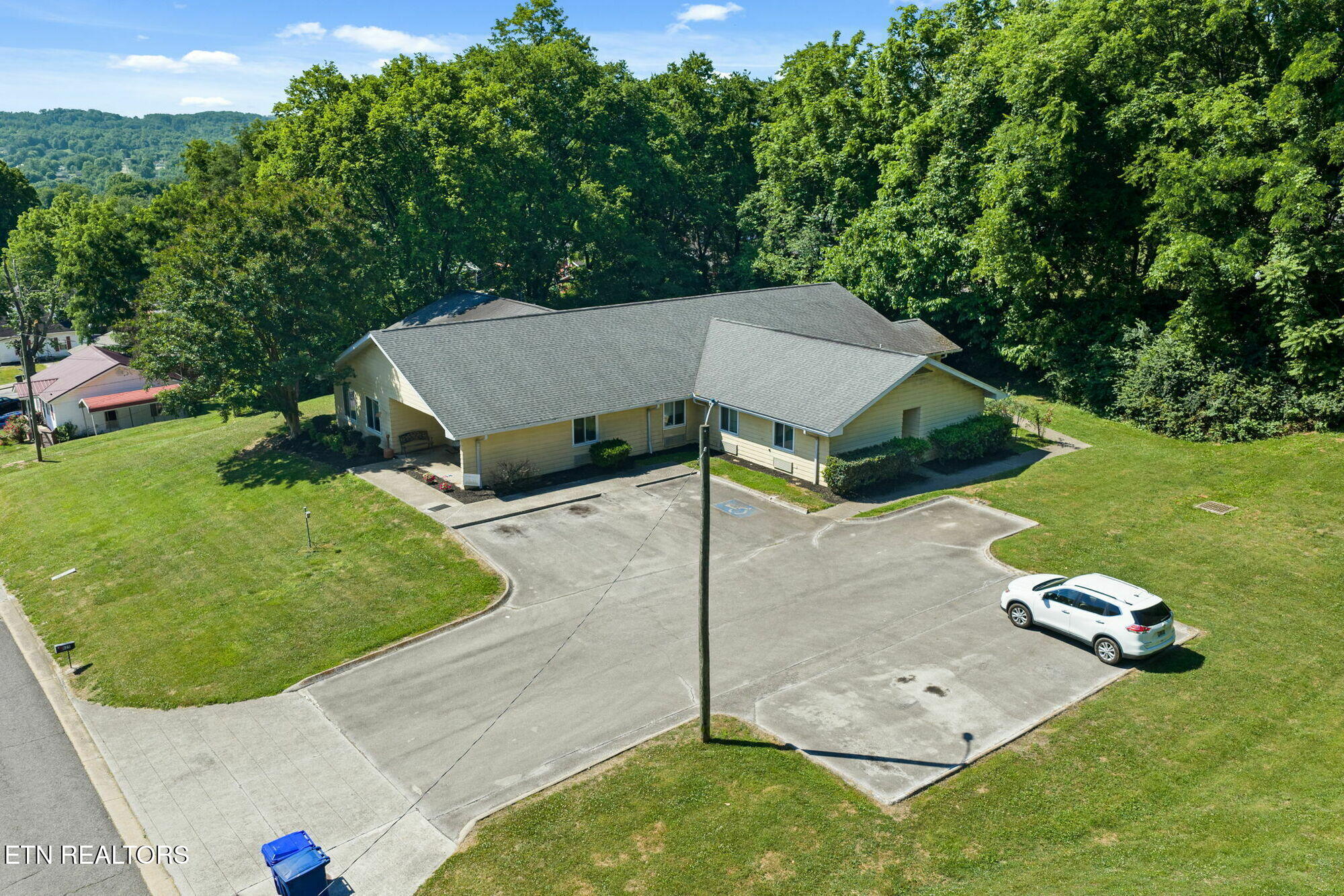 825 Donna Street Morristown TN 37814