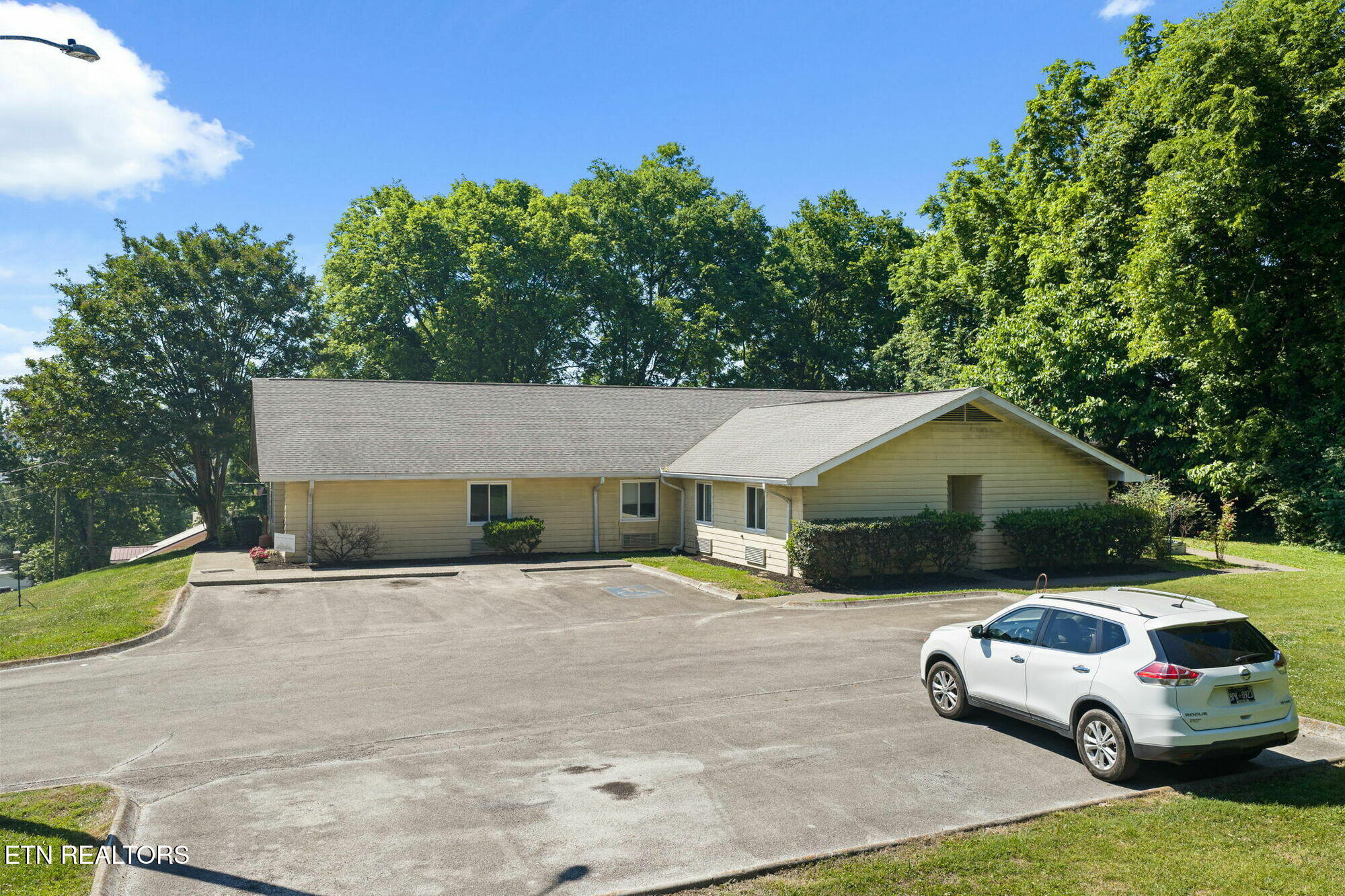 825 Donna Street Morristown TN 37814