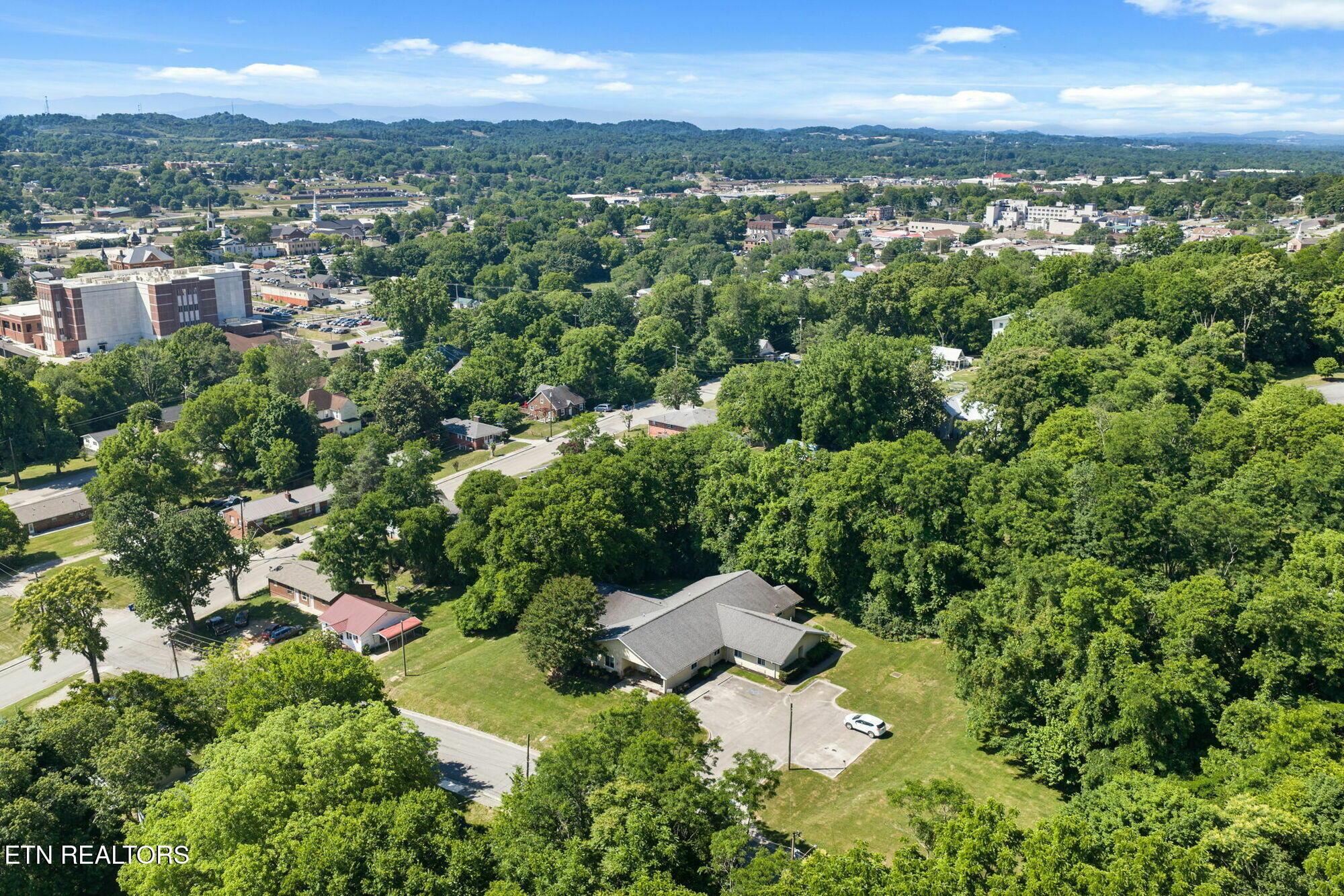 825 Donna Street Morristown TN 37814