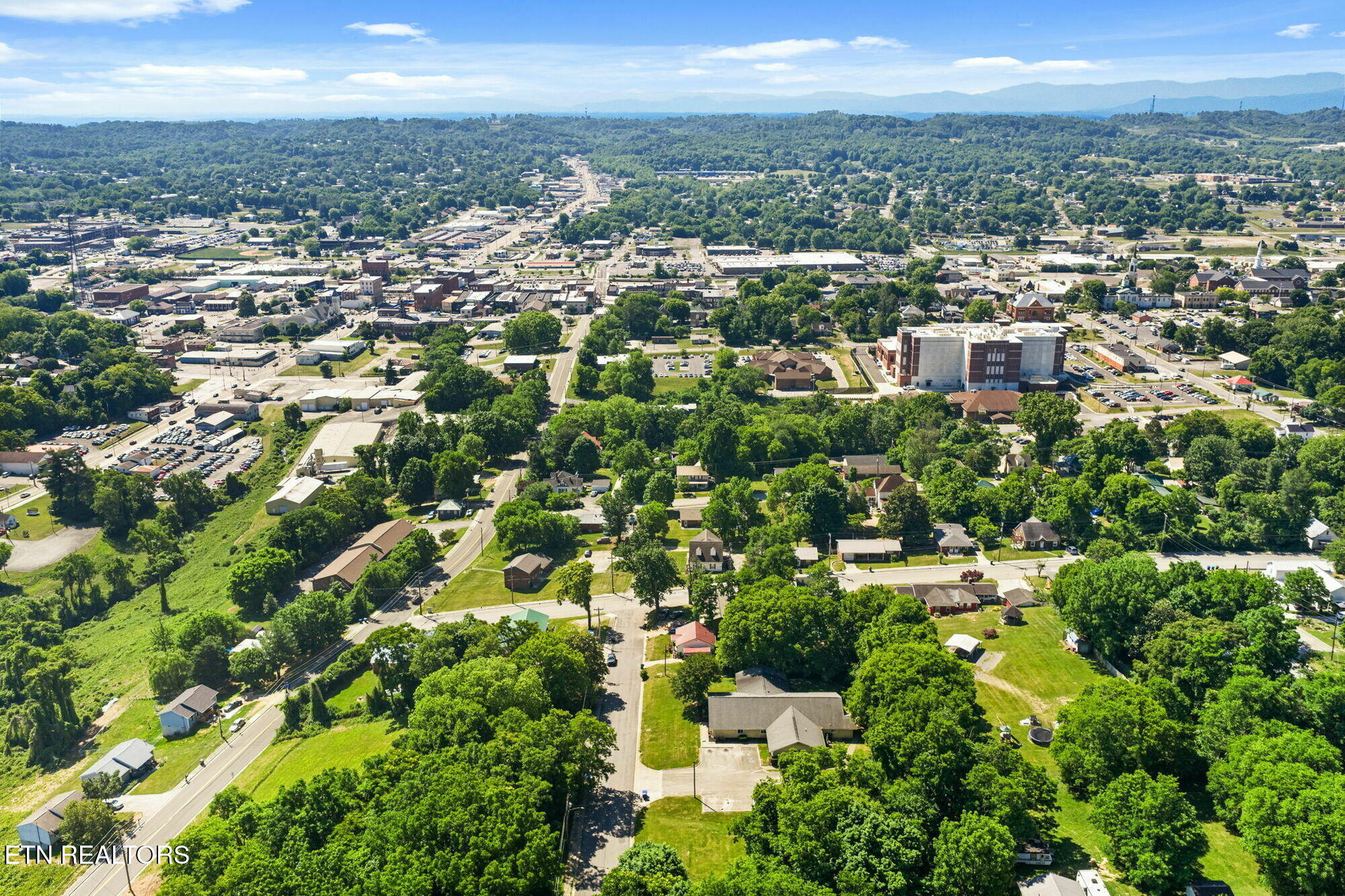 825 Donna Street Morristown TN 37814