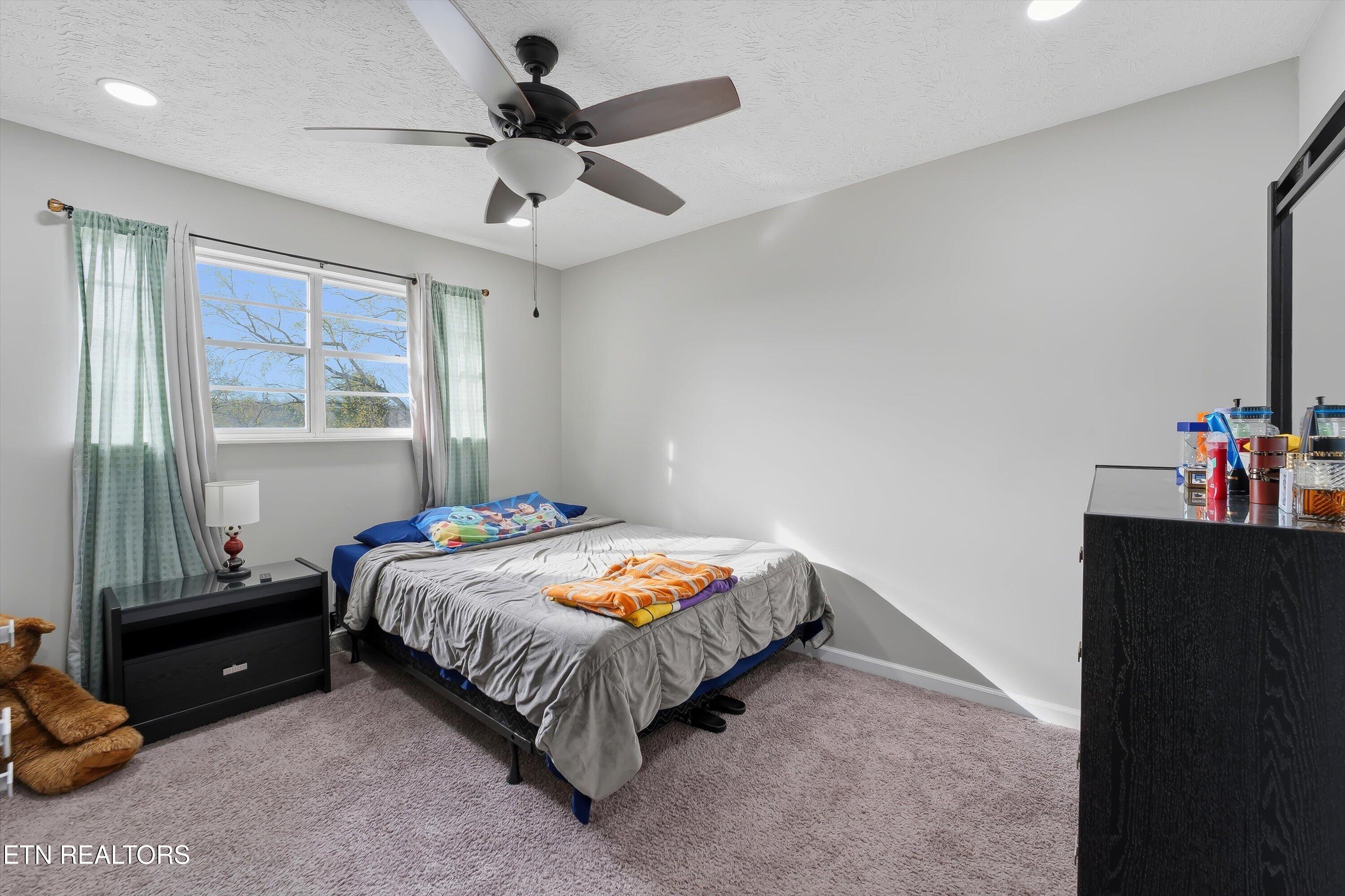 8732 Gleason Drive Knoxville TN 37923