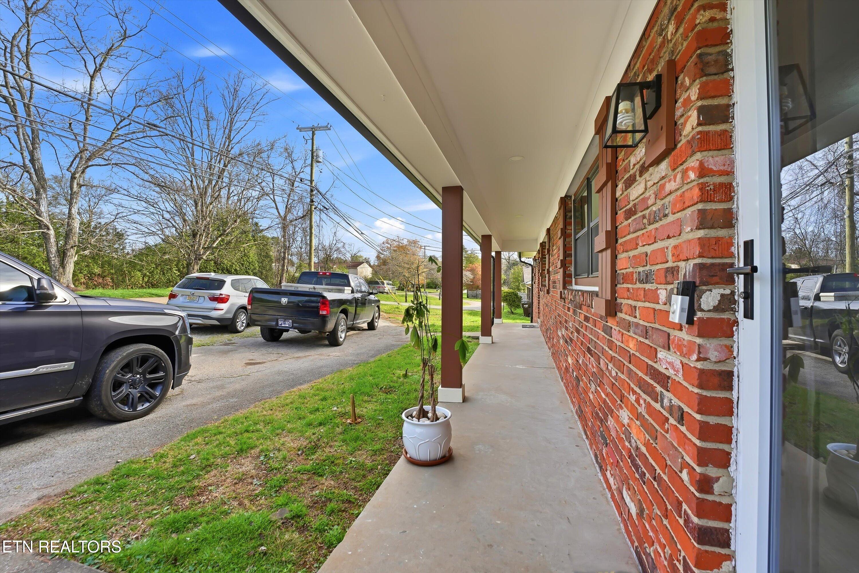 8732 Gleason Drive Knoxville TN 37923