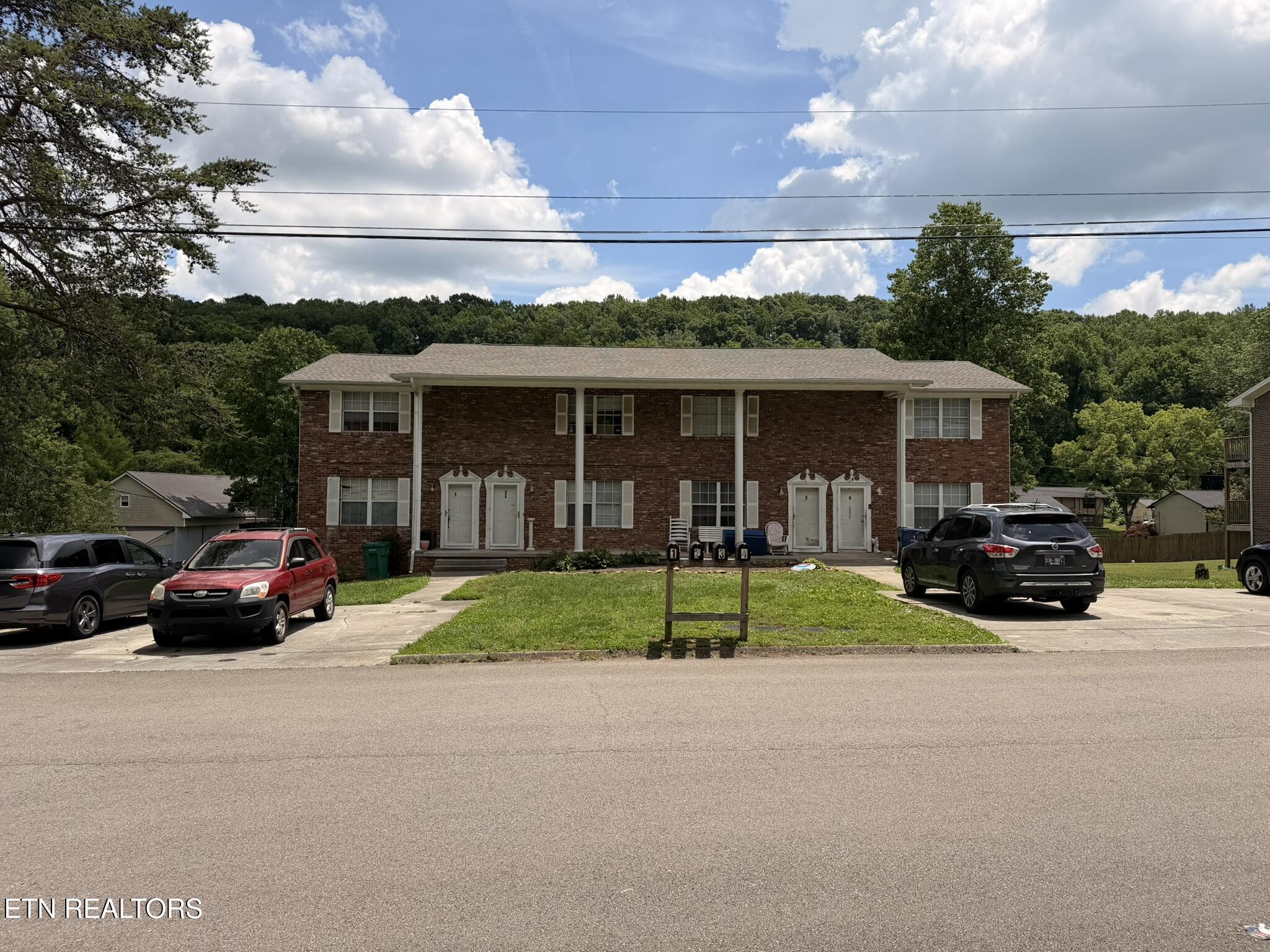 2828 NE Colt Drive Knoxville TN 37918