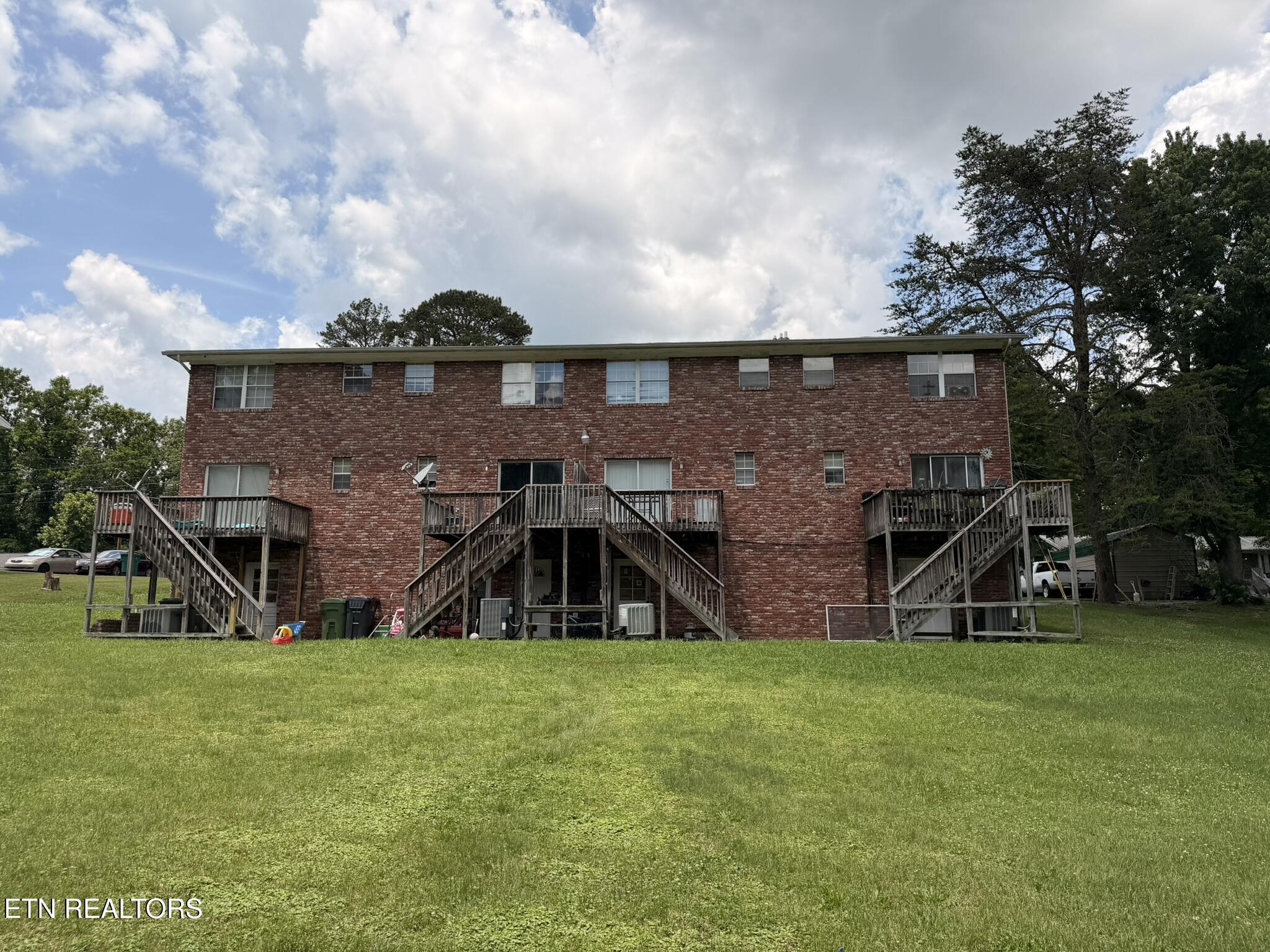 2828 NE Colt Drive Knoxville TN 37918