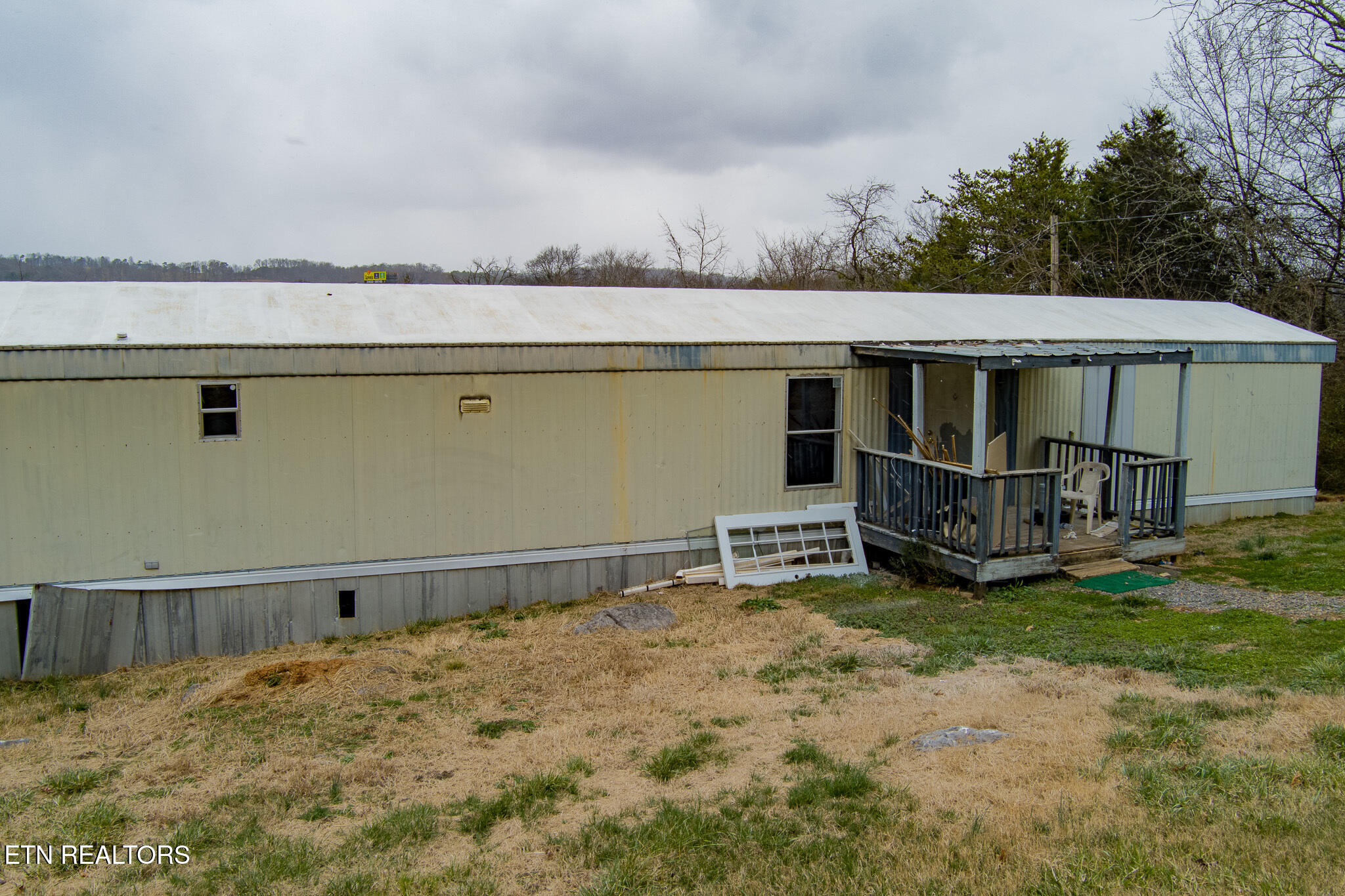 833 & 825 Elder Lane Kodak TN 37764