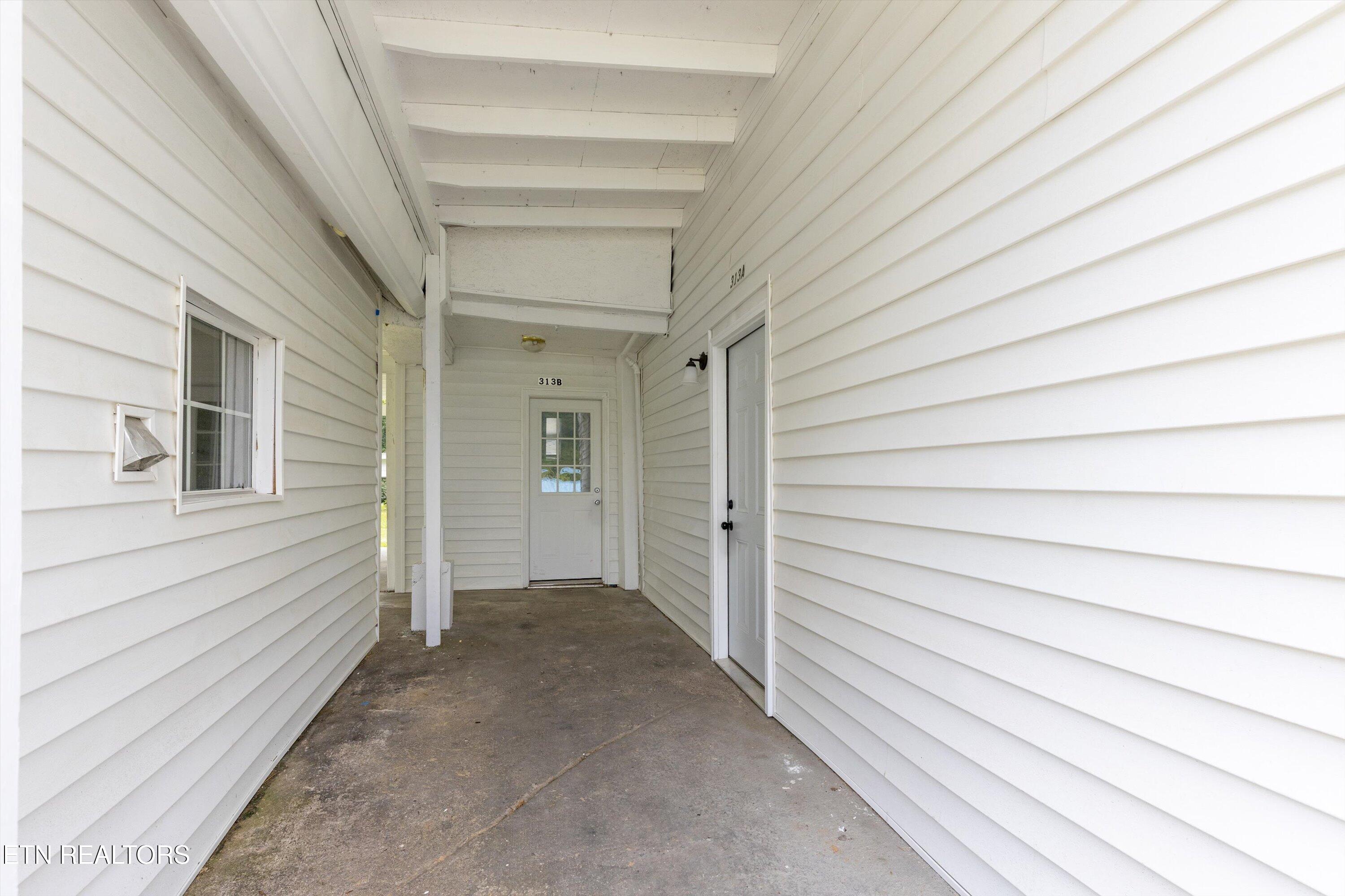 313 W Spring Street Oliver Springs TN 37840
