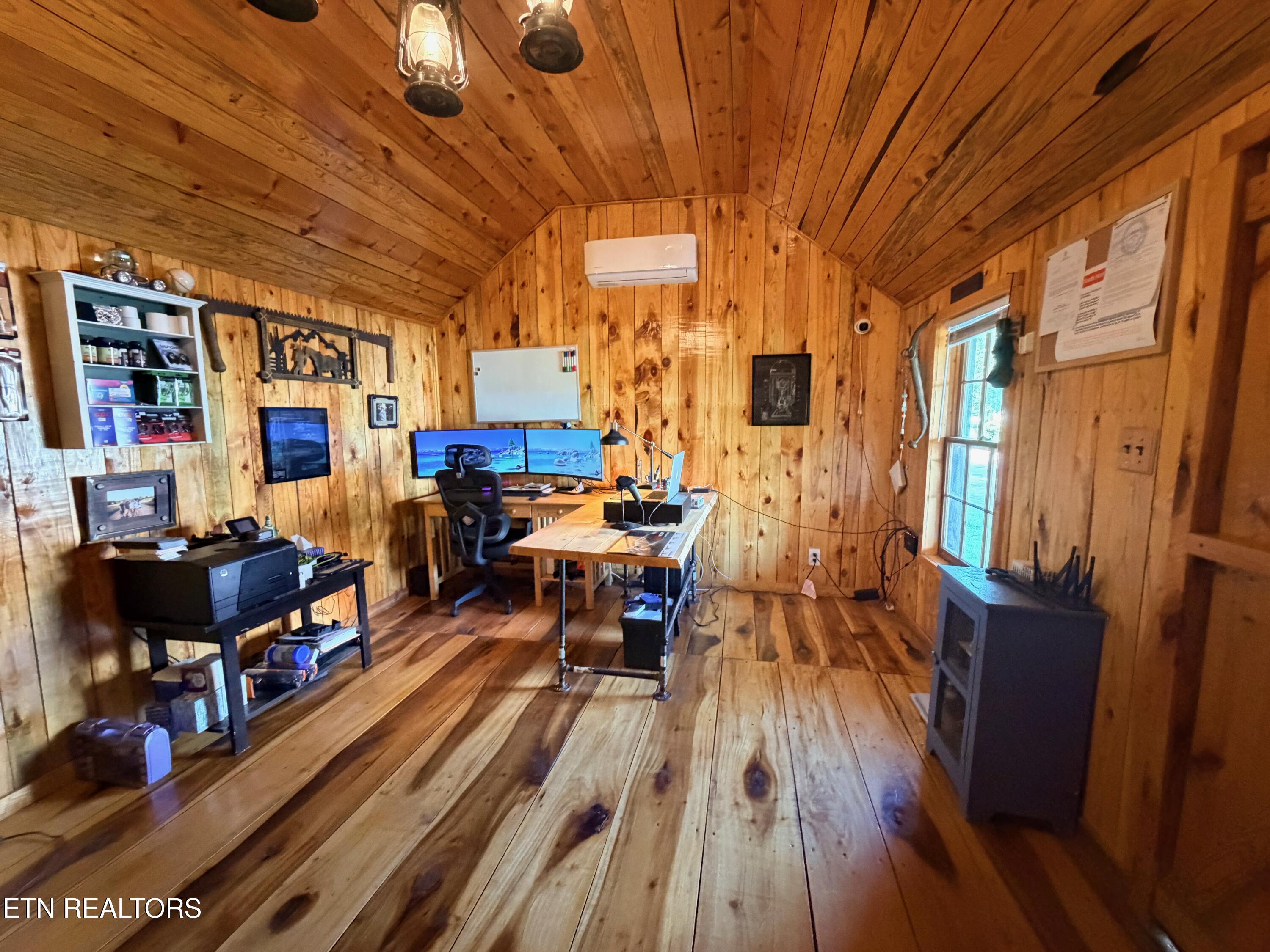 105 Foothills Road Pikeville TN 37367