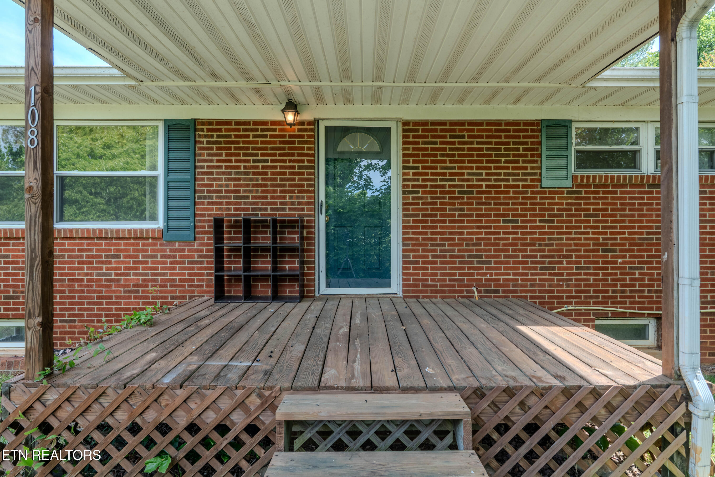 108 N Knob Creek Road Seymour TN 37865