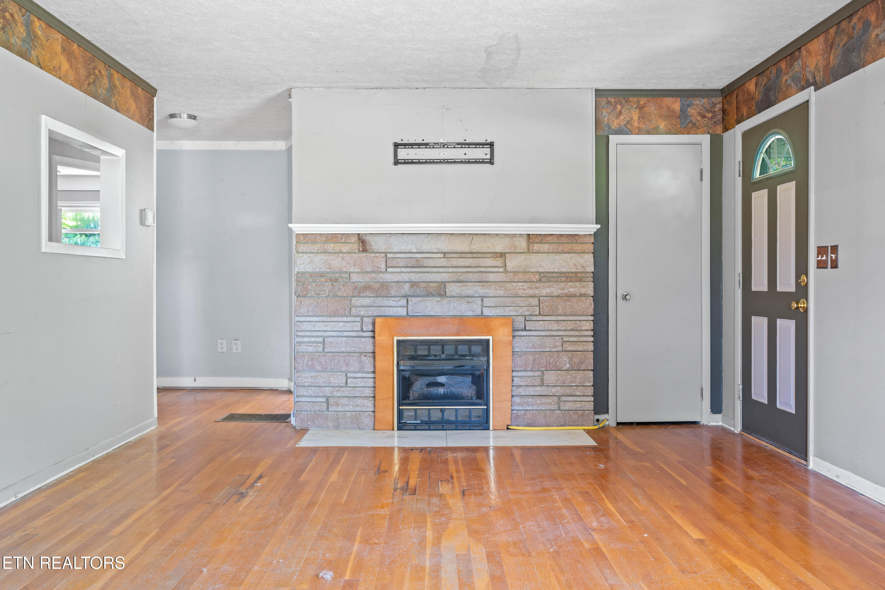 108 N Knob Creek Road Seymour TN 37865