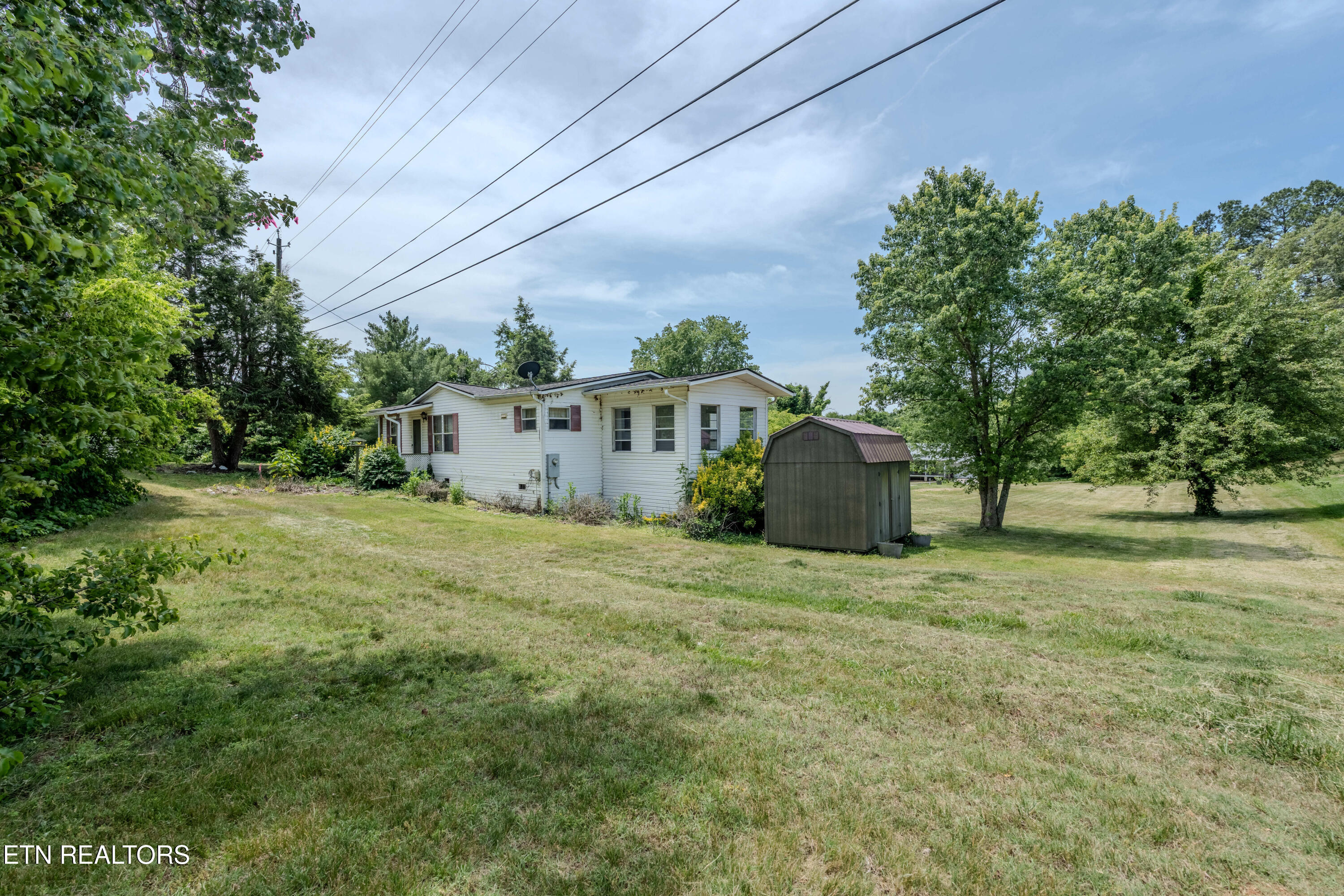 108 N Knob Creek Road Seymour TN 37865