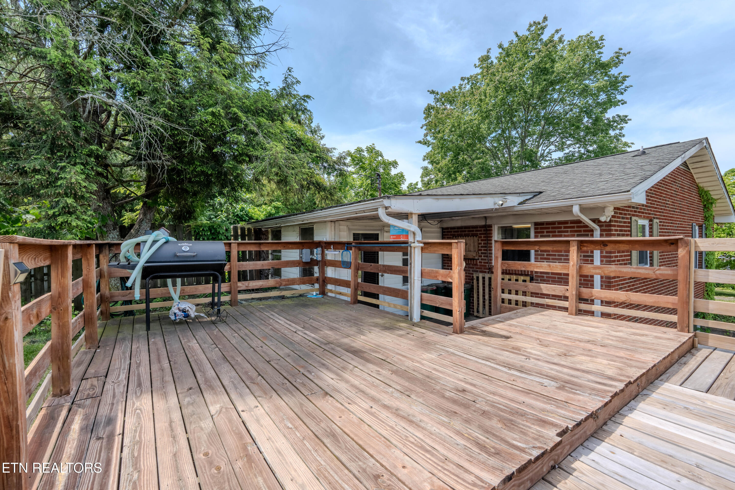 108 N Knob Creek Road Seymour TN 37865
