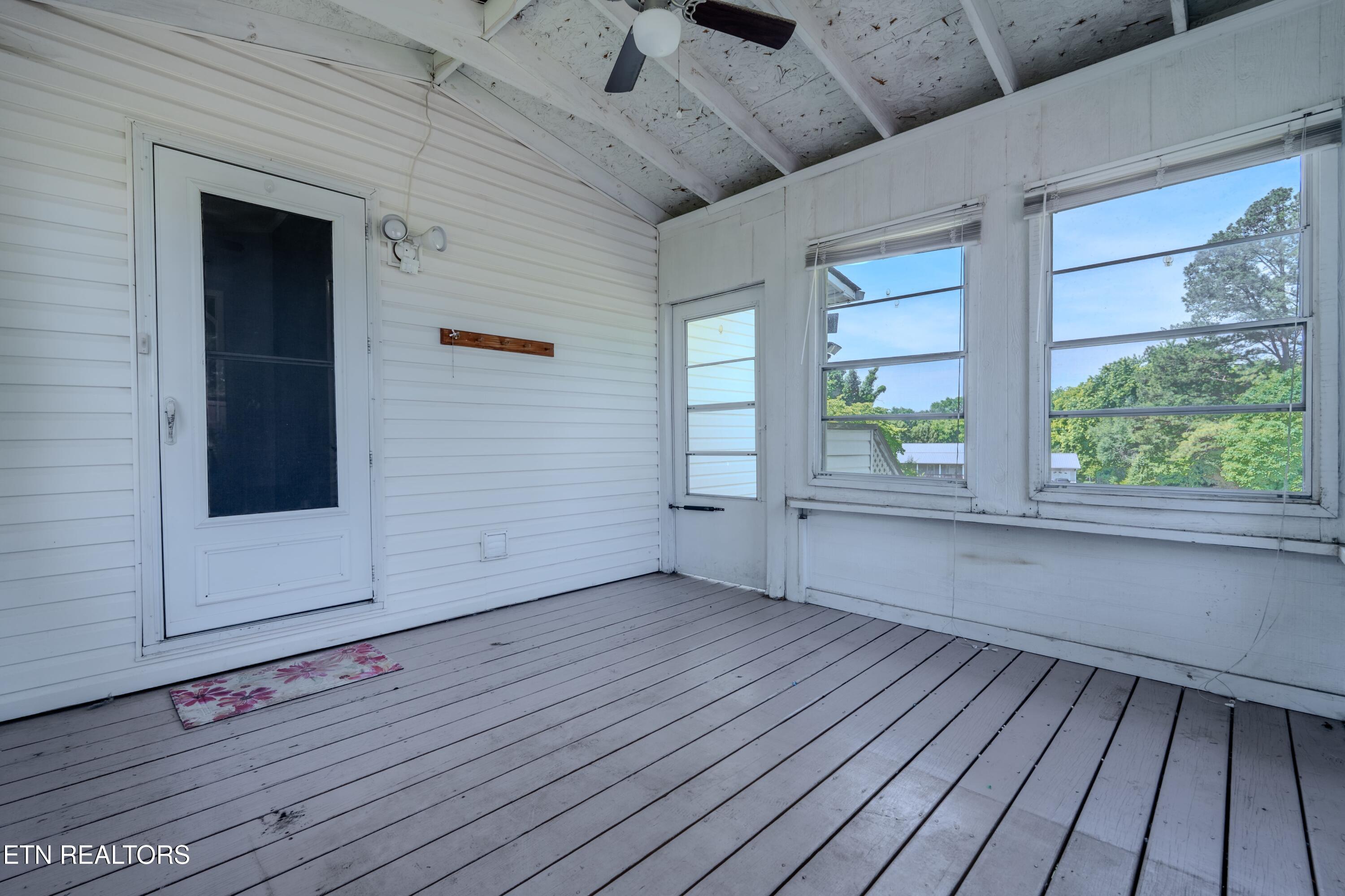 108 N Knob Creek Road Seymour TN 37865