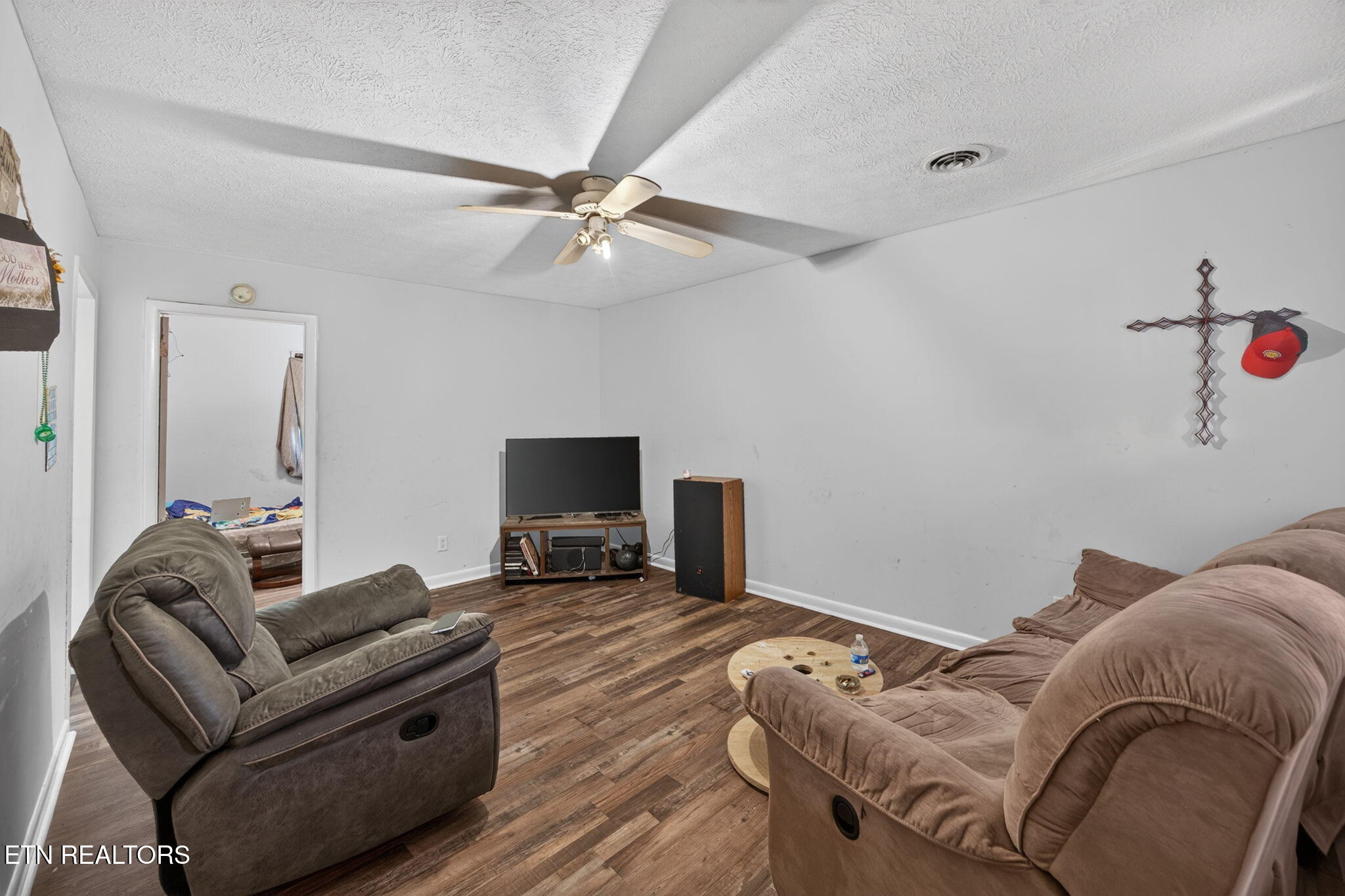11279 Nashville Highway Baxter TN 38544