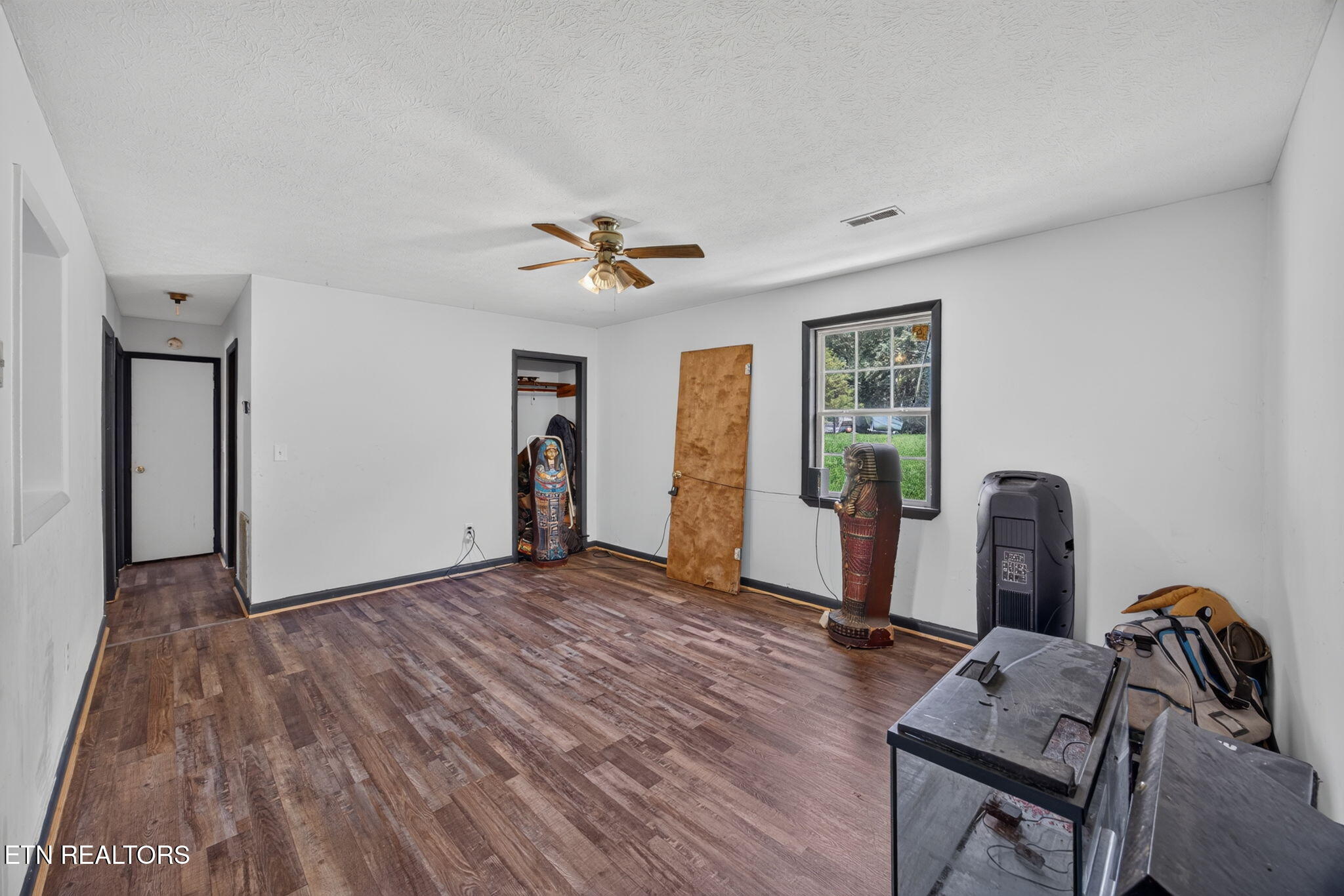 11279 Nashville Highway Baxter TN 38544