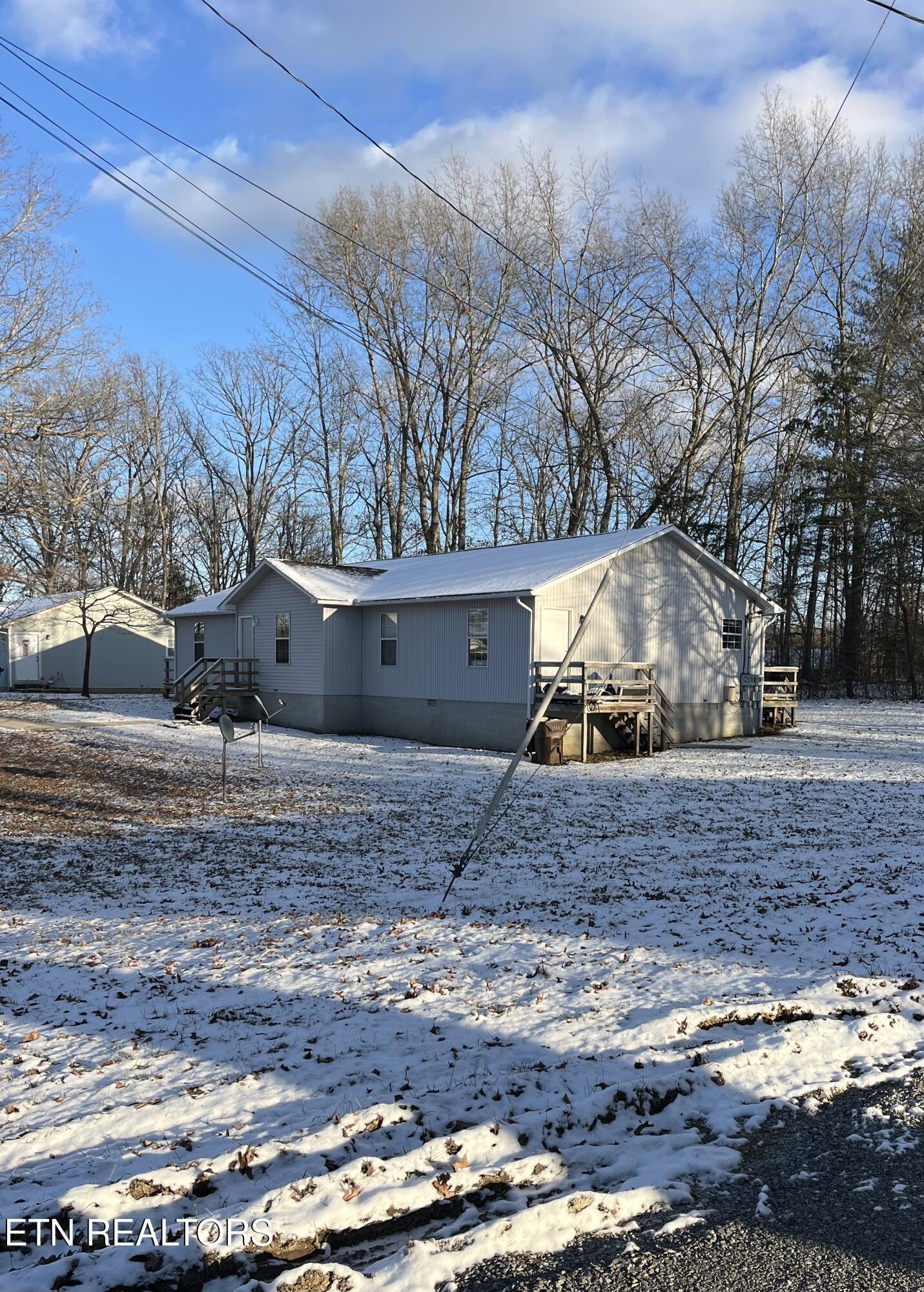 669 Myrtle Avenue Crossville TN 38555