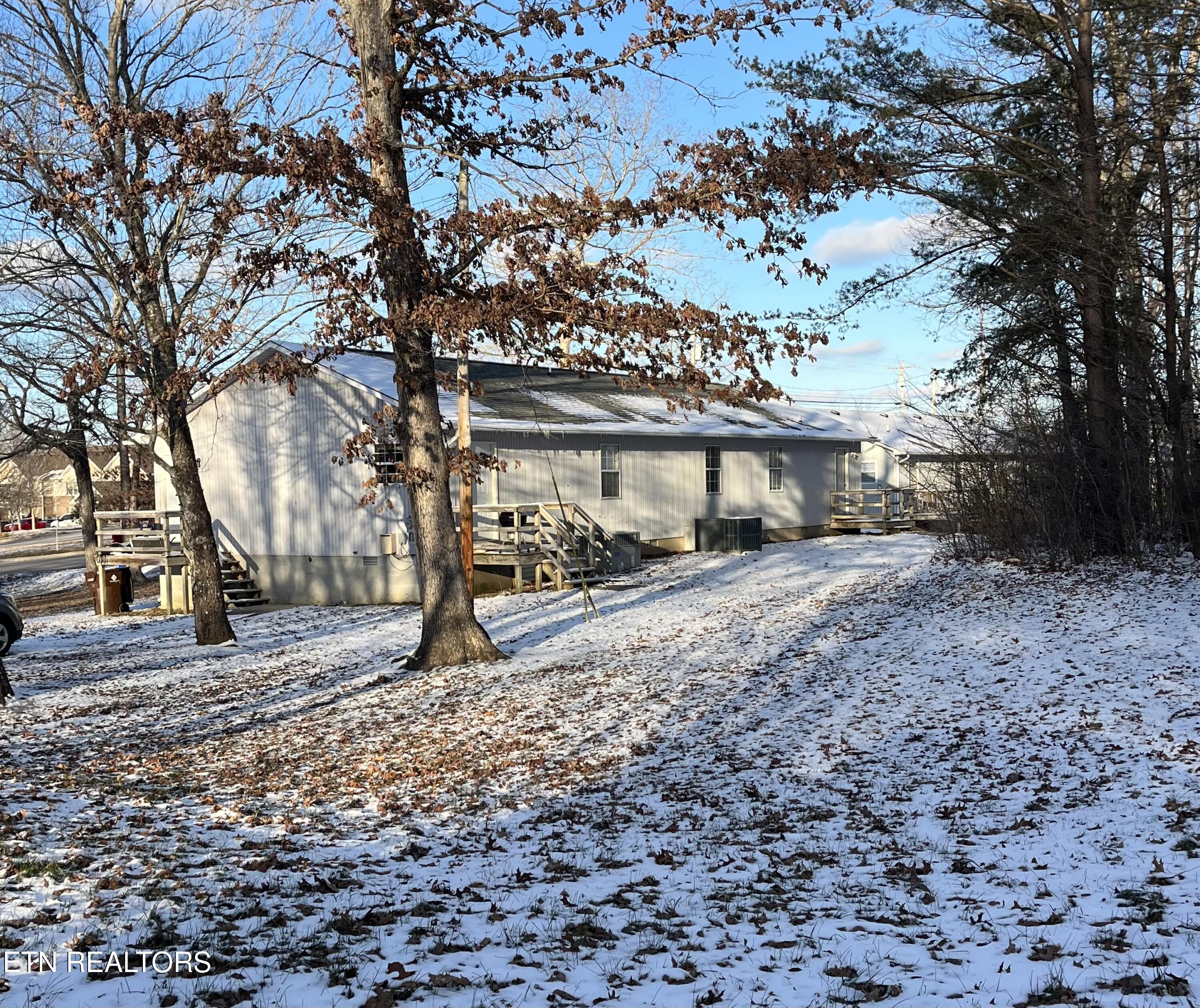 669 Myrtle Avenue Crossville TN 38555