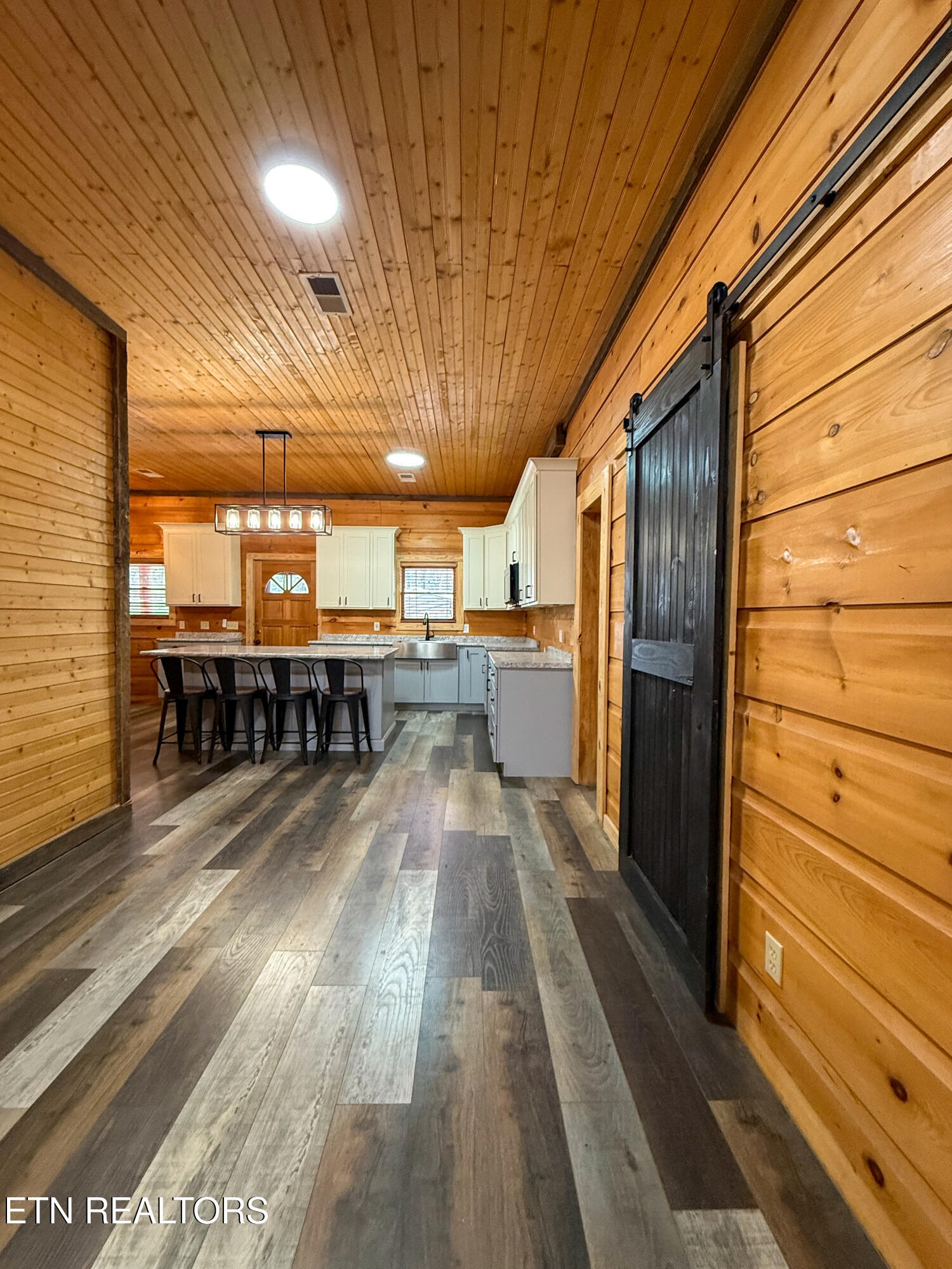 495 Bear Hollow Road Oneida TN 37841