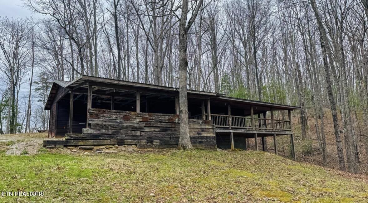 495 Bear Hollow Road Oneida TN 37841