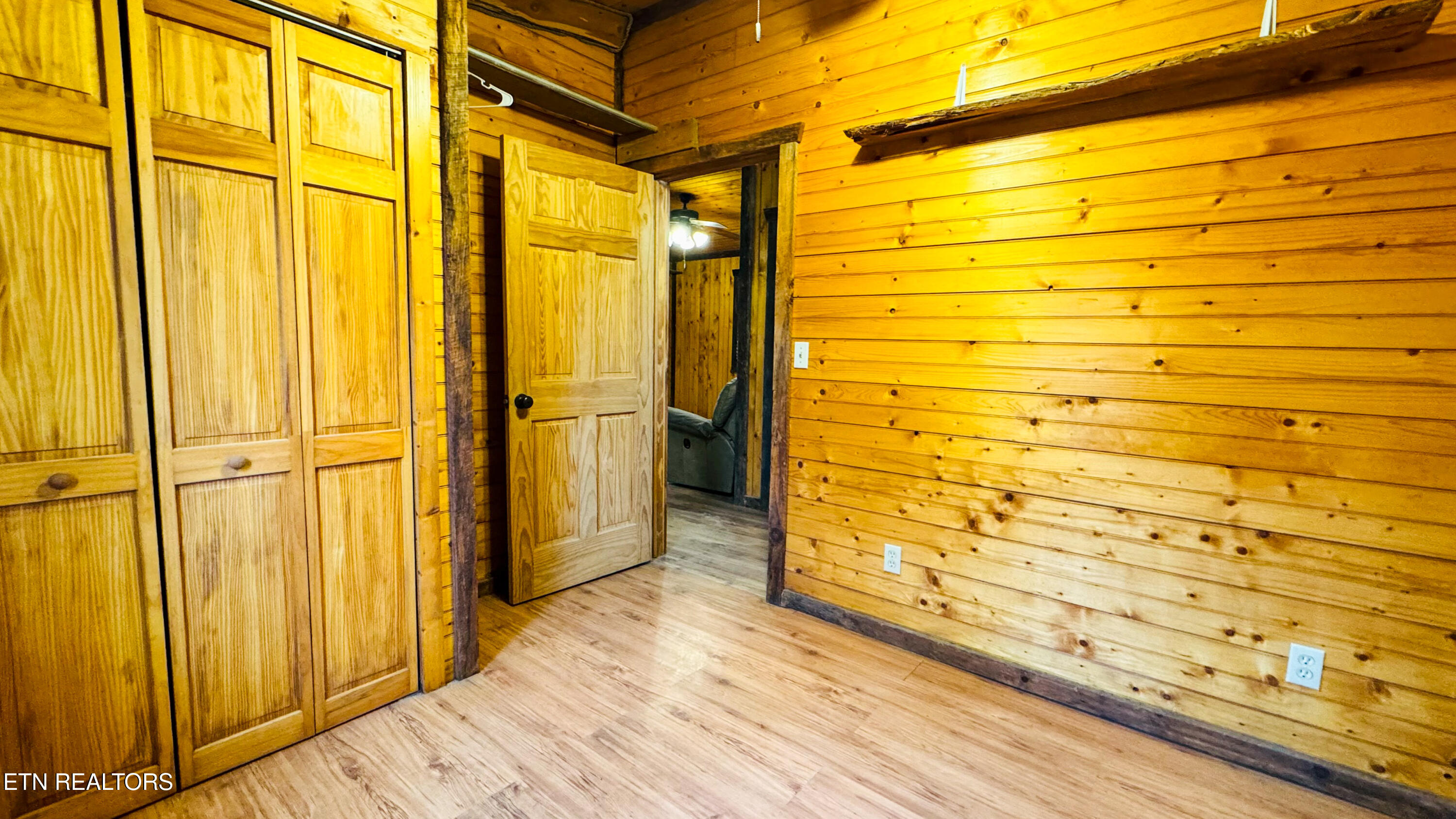 495 Bear Hollow Road Oneida TN 37841