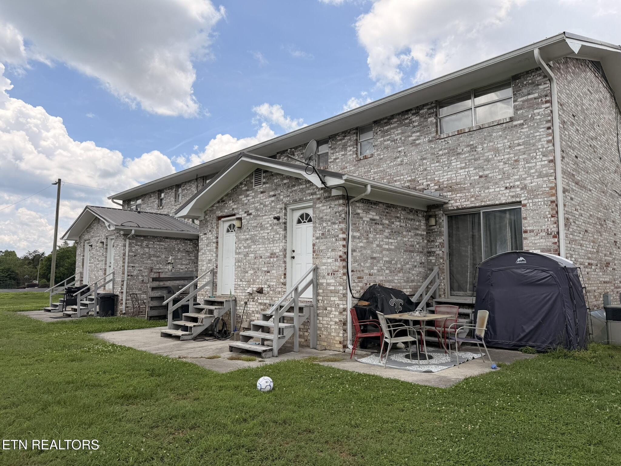2816 NE Colt Drive Knoxville TN 37918