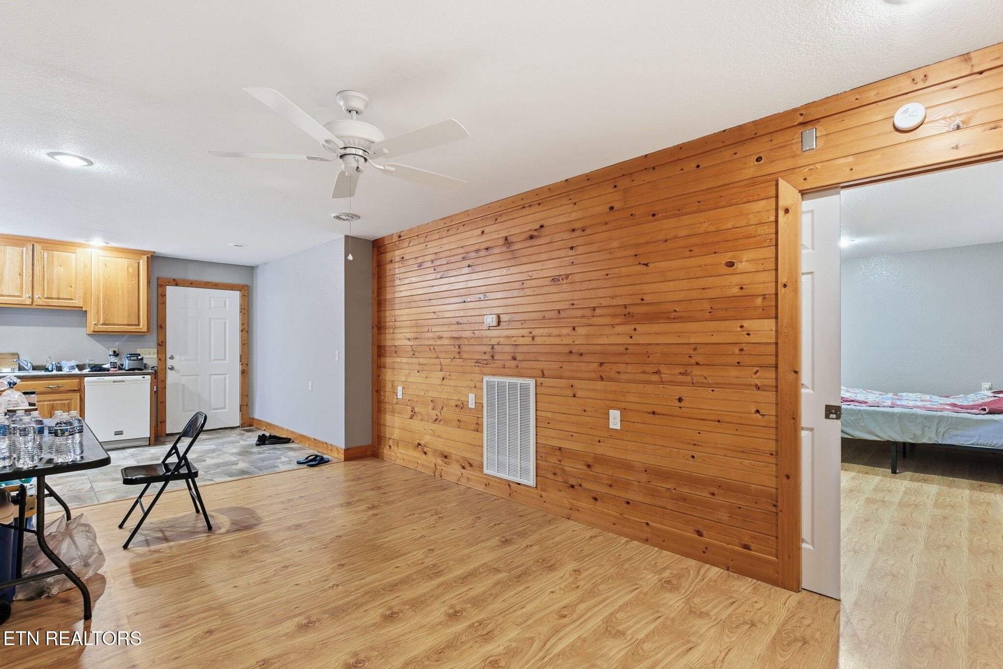 633 Russell Avenue Harriman TN 37748