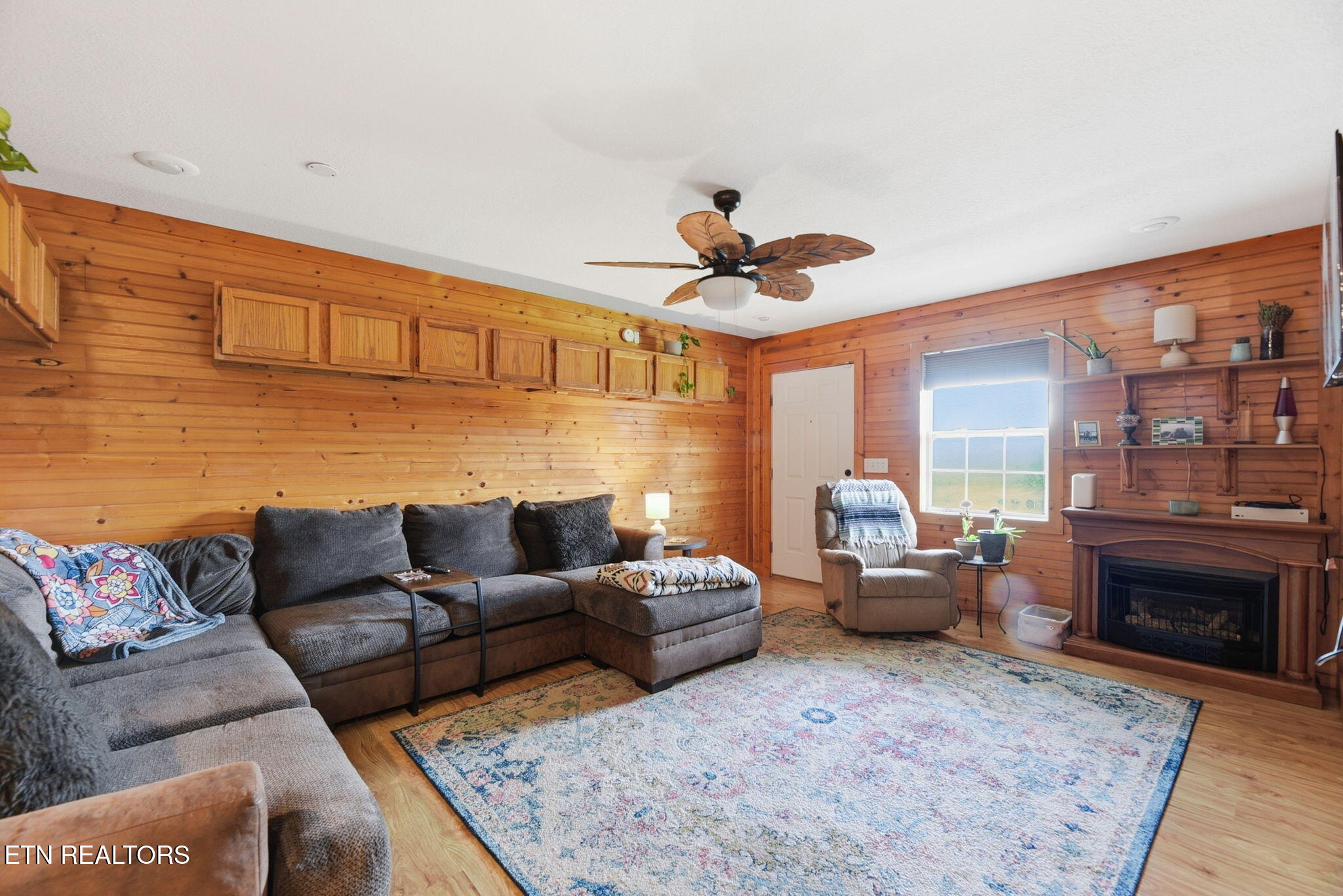 633 Russell Avenue Harriman TN 37748