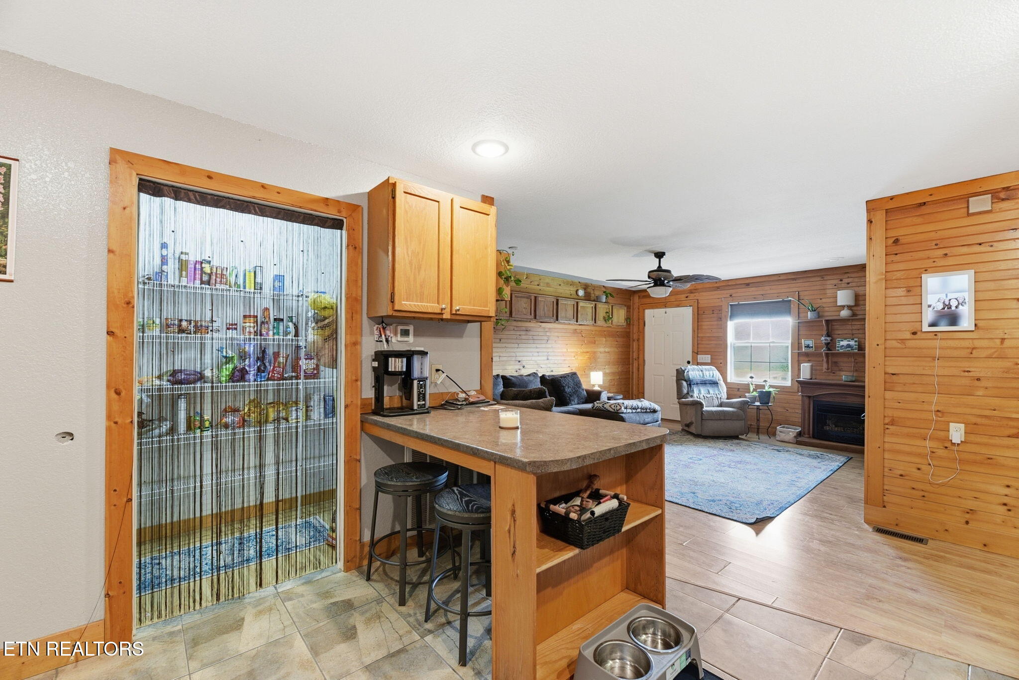 633 Russell Avenue Harriman TN 37748