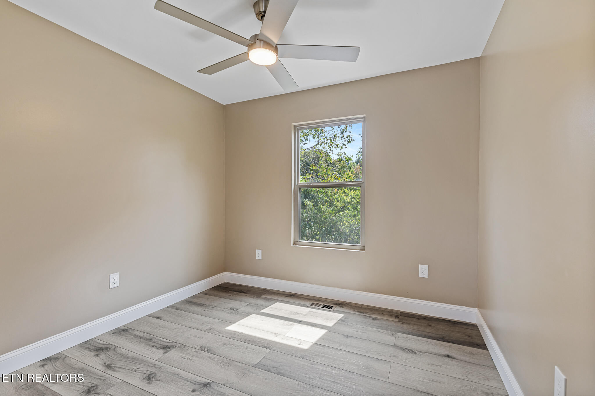 120 County Garage Road Sevierville TN 37876