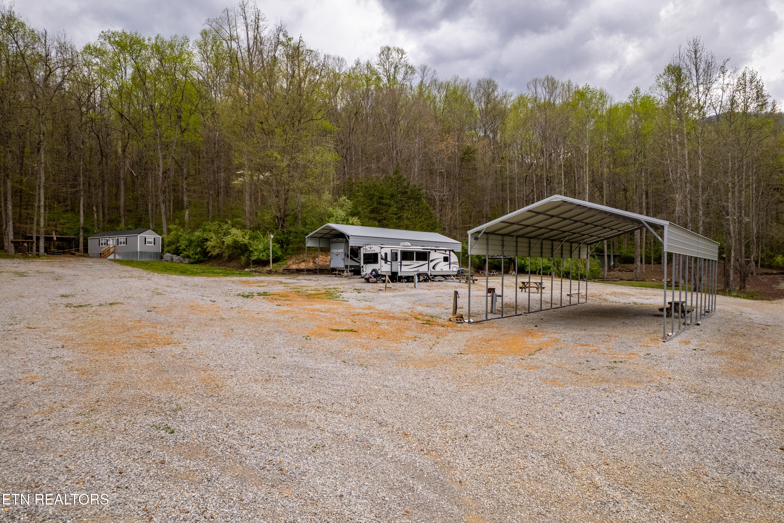 1534 Cove Lane Oliver Springs TN 37840