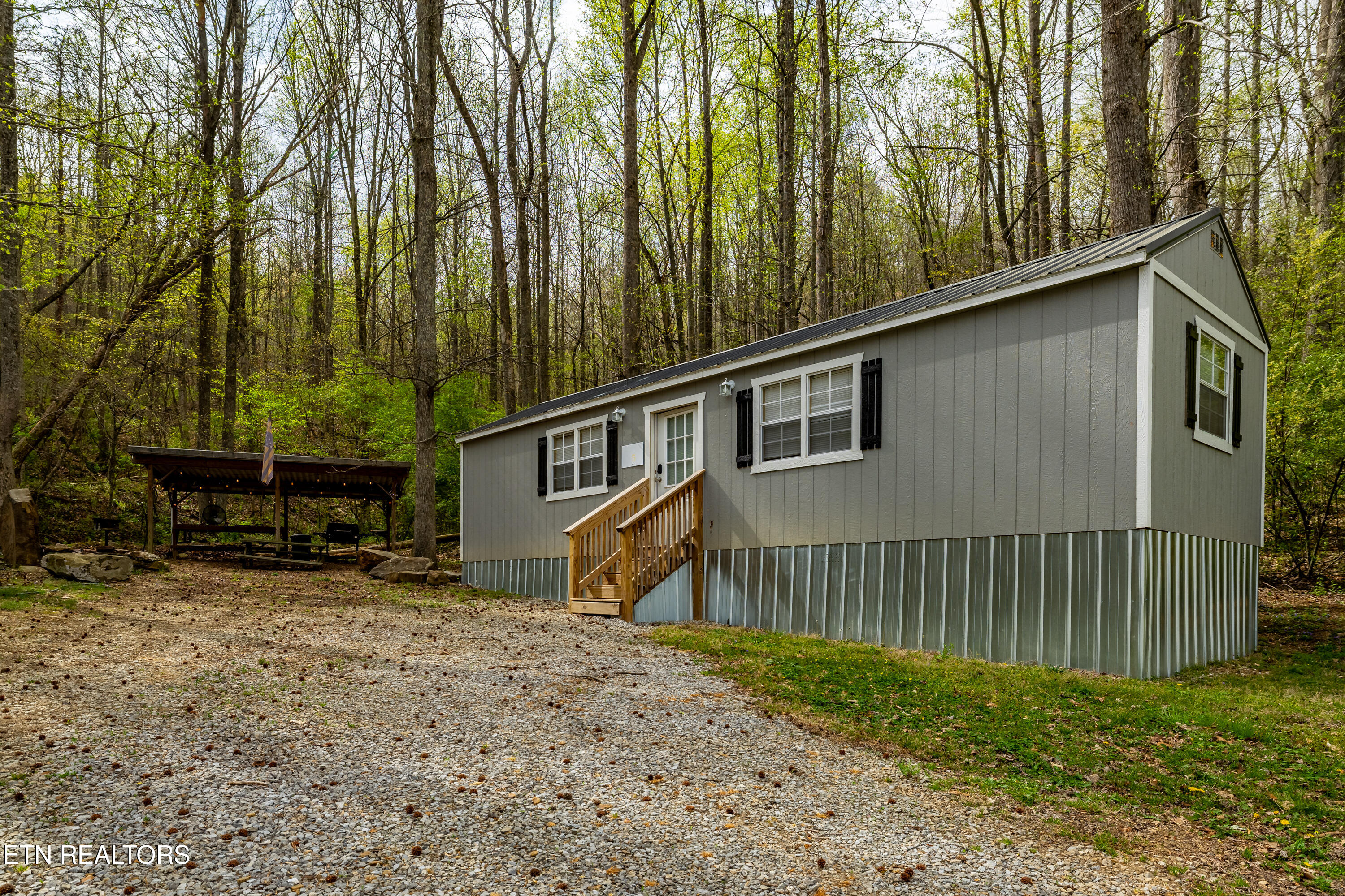 1534 Cove Lane Oliver Springs TN 37840