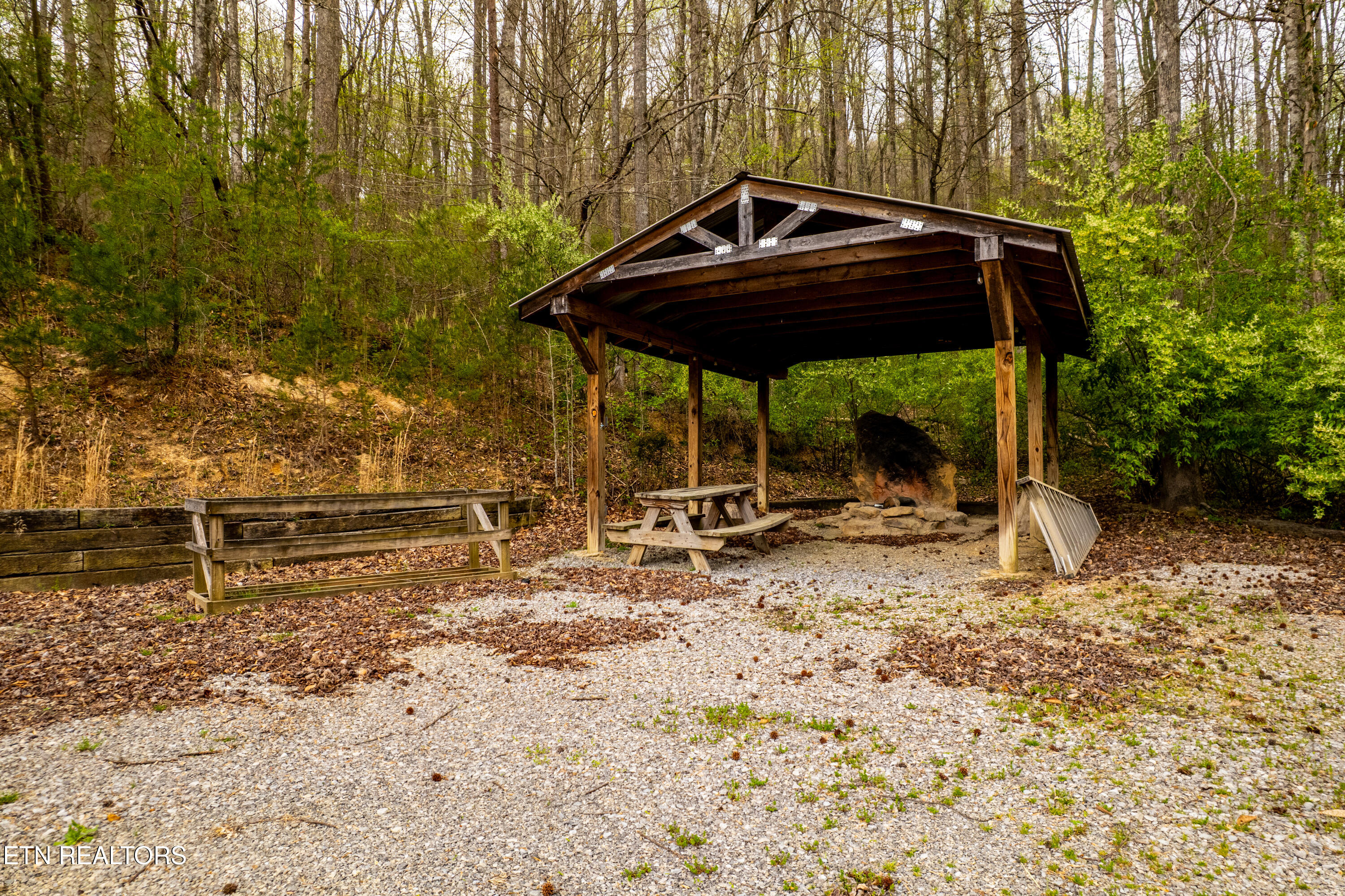 1534 Cove Lane Oliver Springs TN 37840