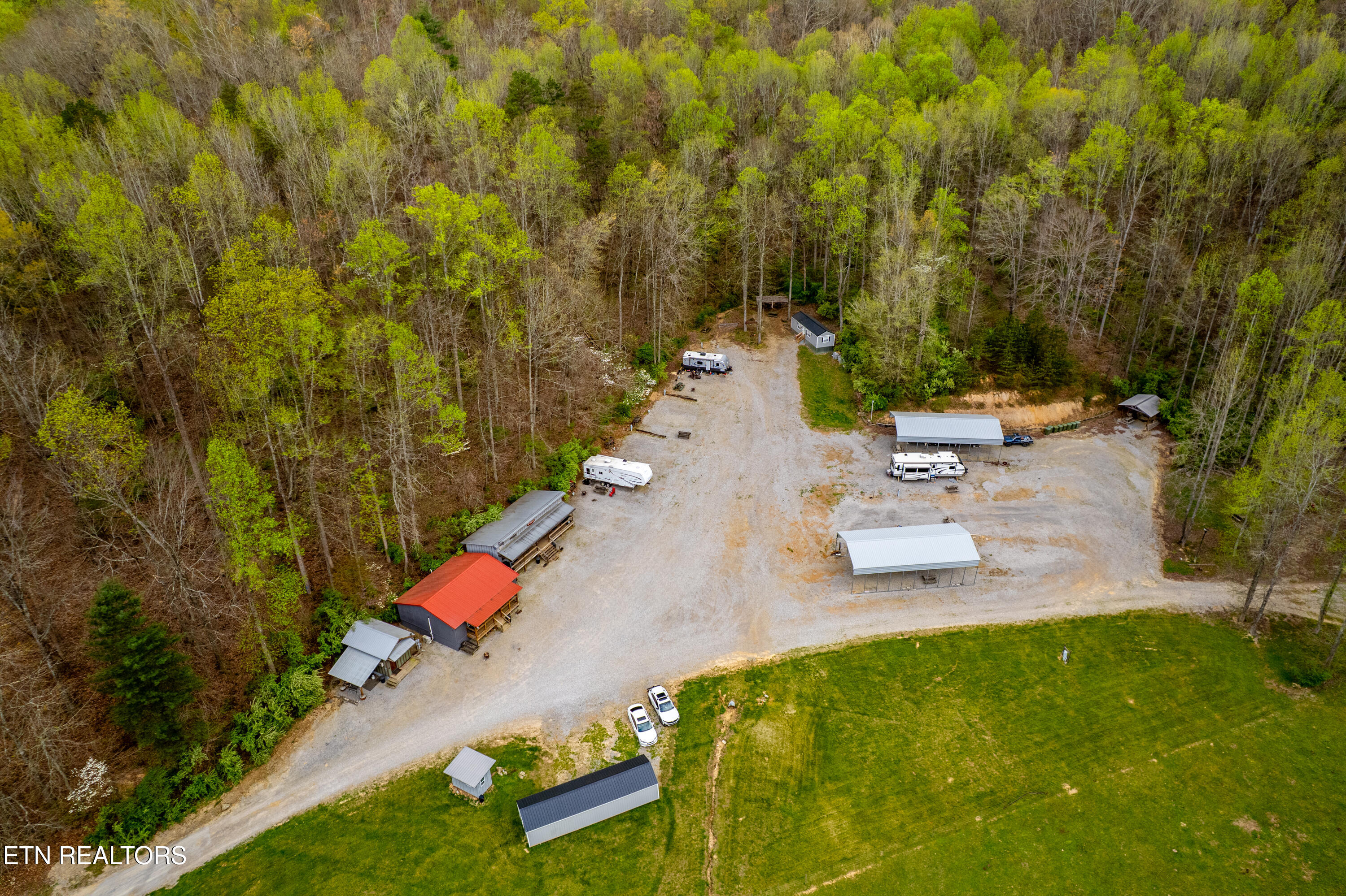 1534 Cove Lane Oliver Springs TN 37840