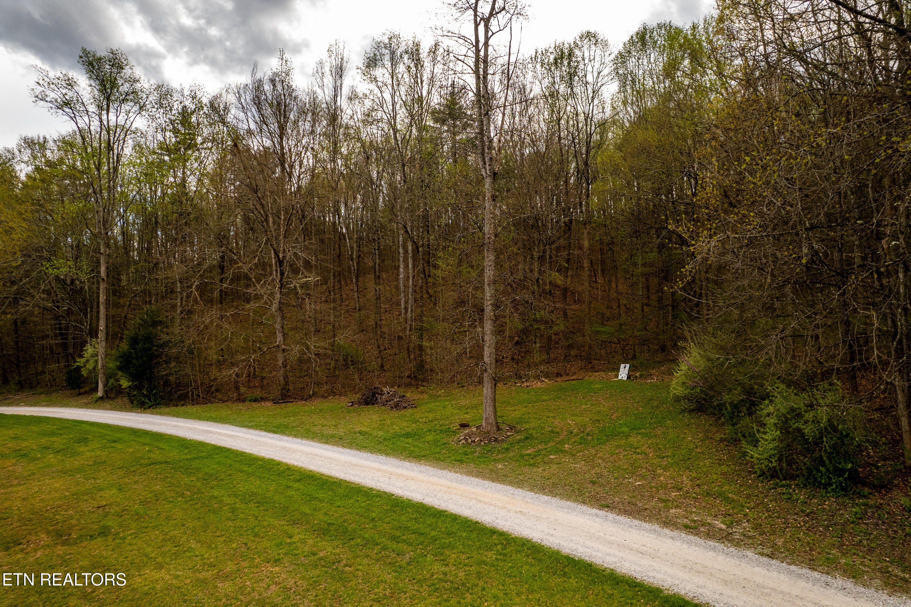 1534 Cove Lane Oliver Springs TN 37840