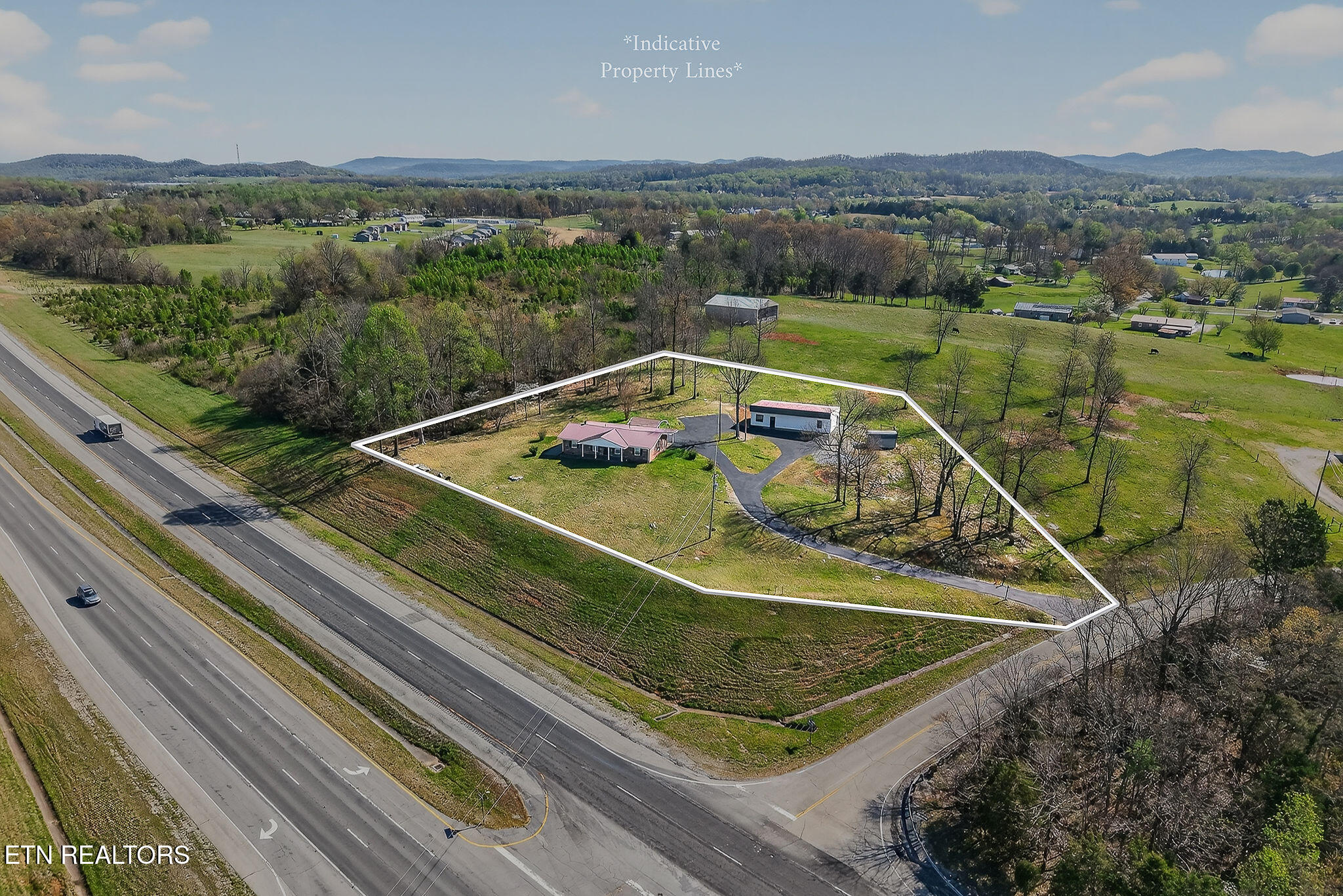 105 E Wilmouth Road Rickman TN 38580