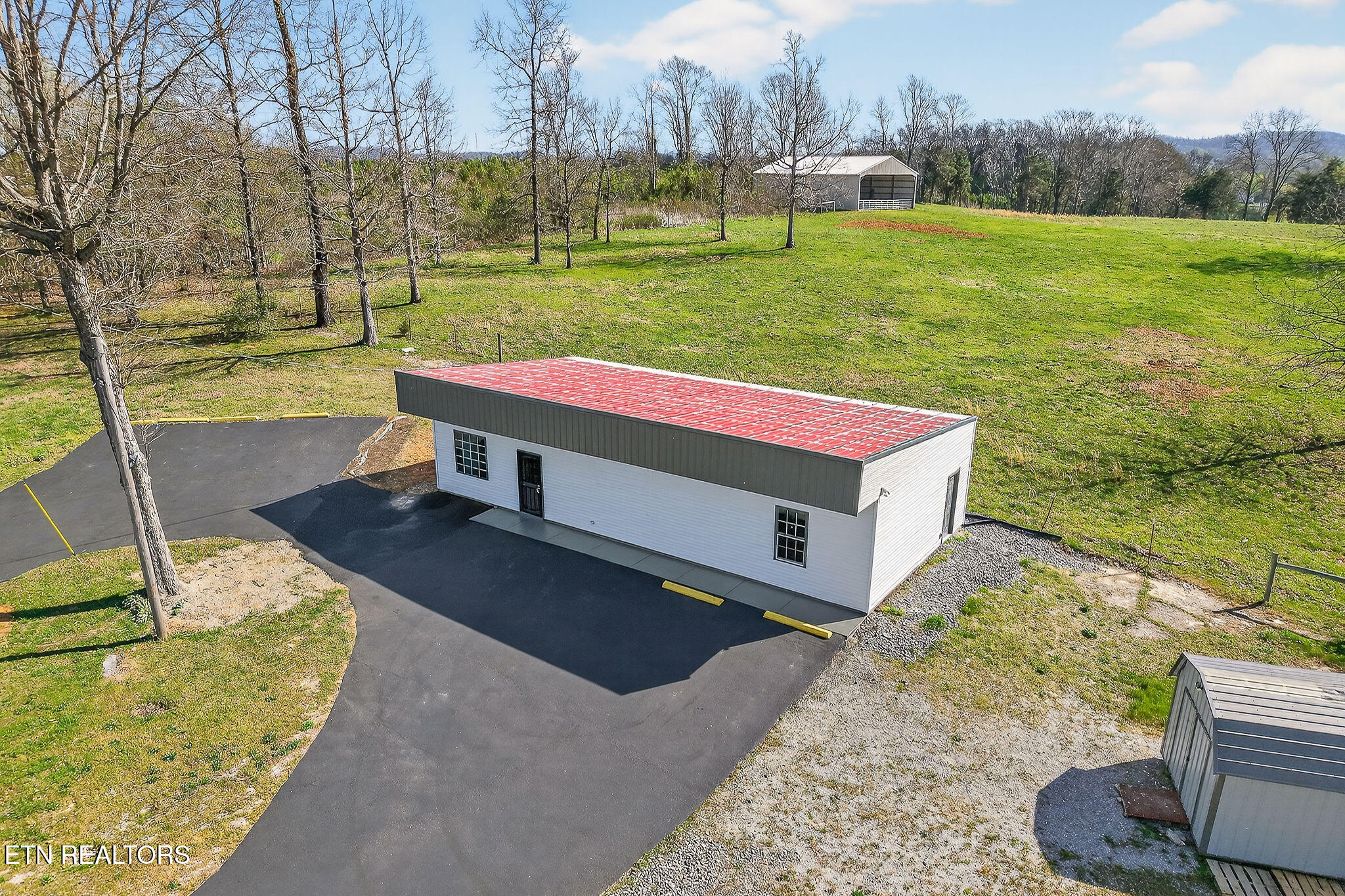 105 E Wilmouth Road Rickman TN 38580