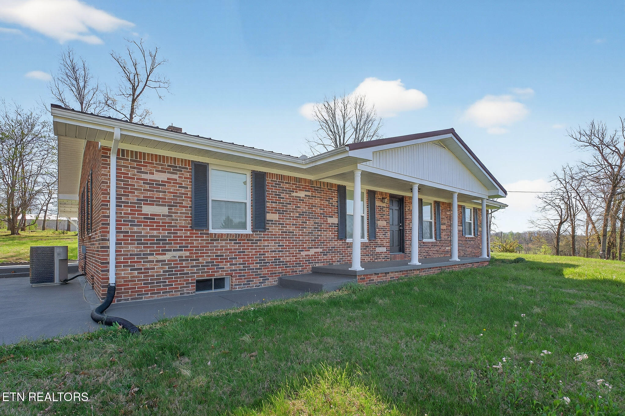 105 E Wilmouth Road Rickman TN 38580