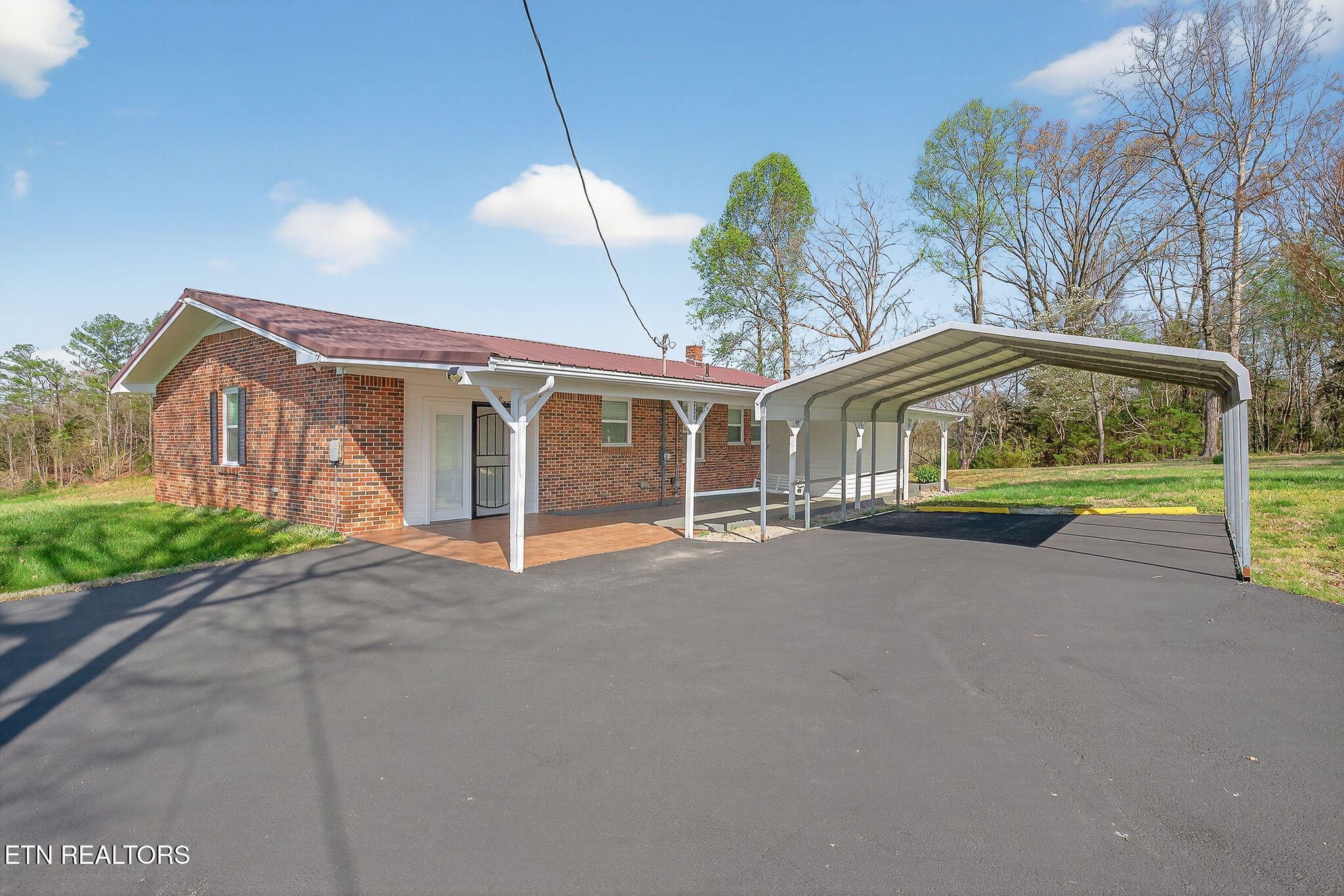 105 E Wilmouth Road Rickman TN 38580