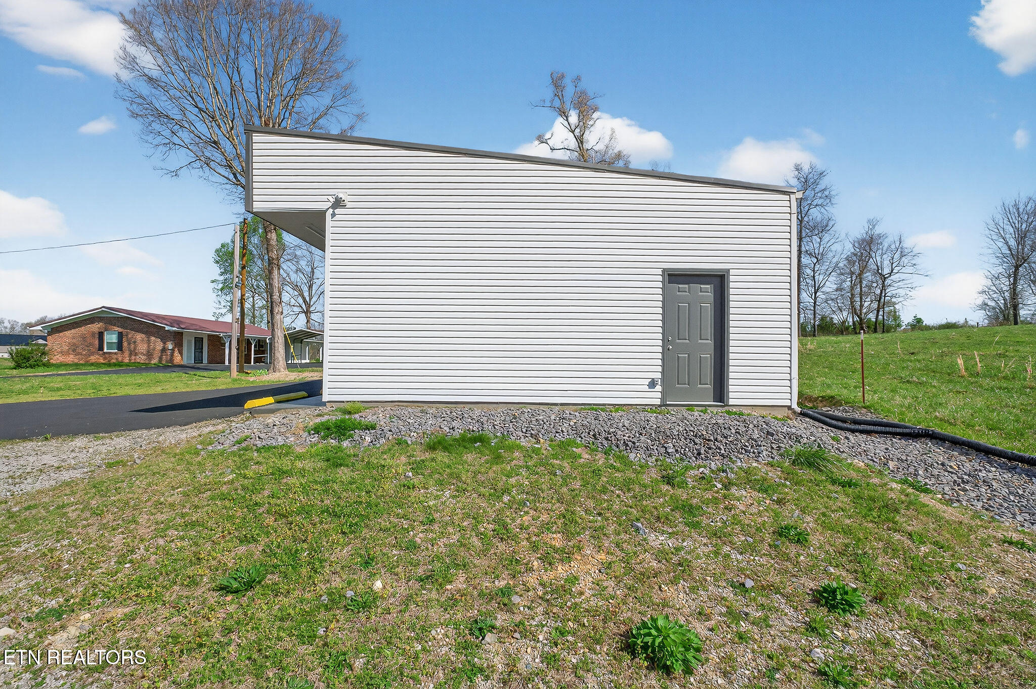 105 E Wilmouth Road Rickman TN 38580