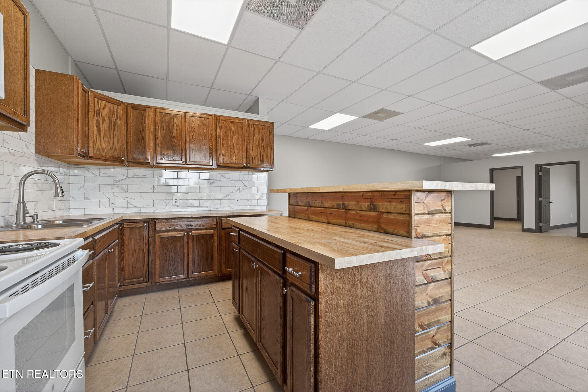 105 E Wilmouth Road Rickman TN 38580