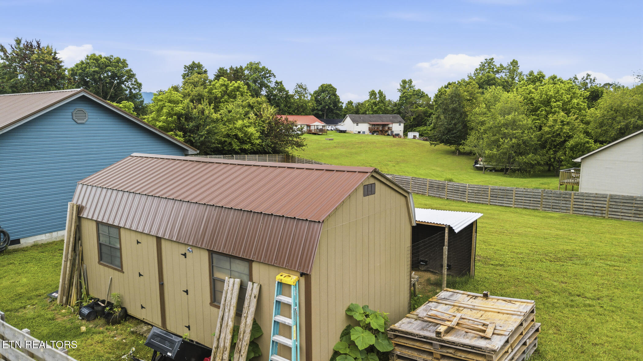 215 Carr Road Seymour TN 37865