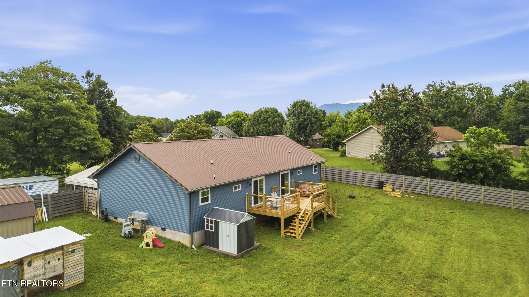 215 Carr Road Seymour TN 37865